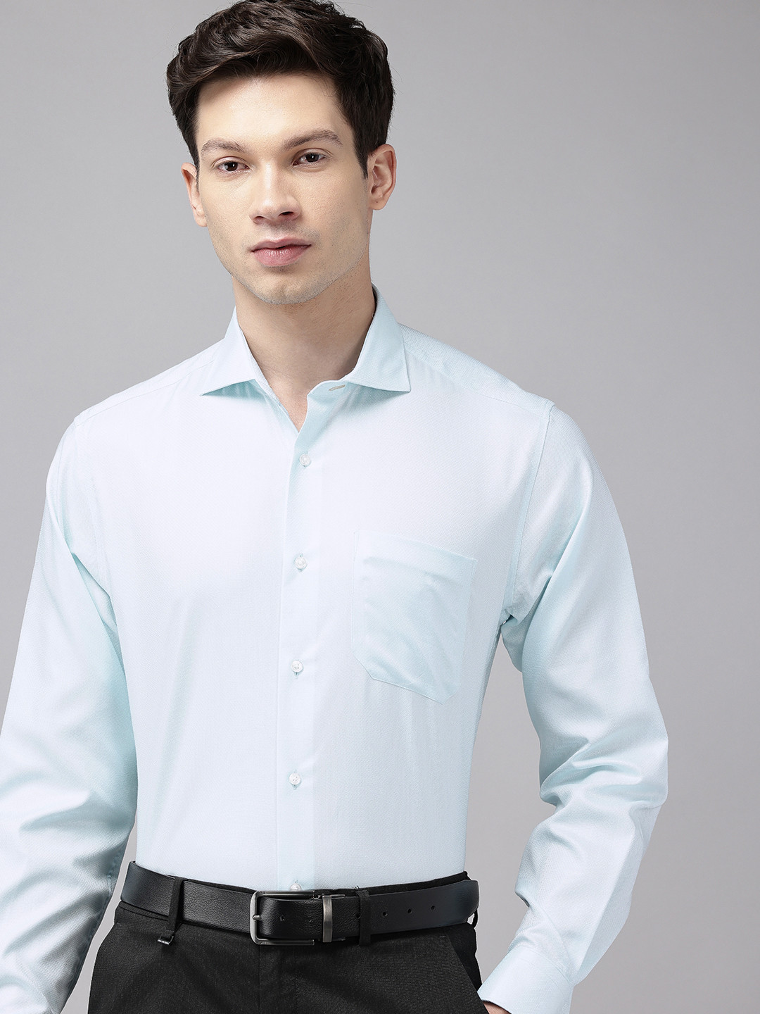 Van Heusen Cotton Silk Custom Fit Formal Shirt