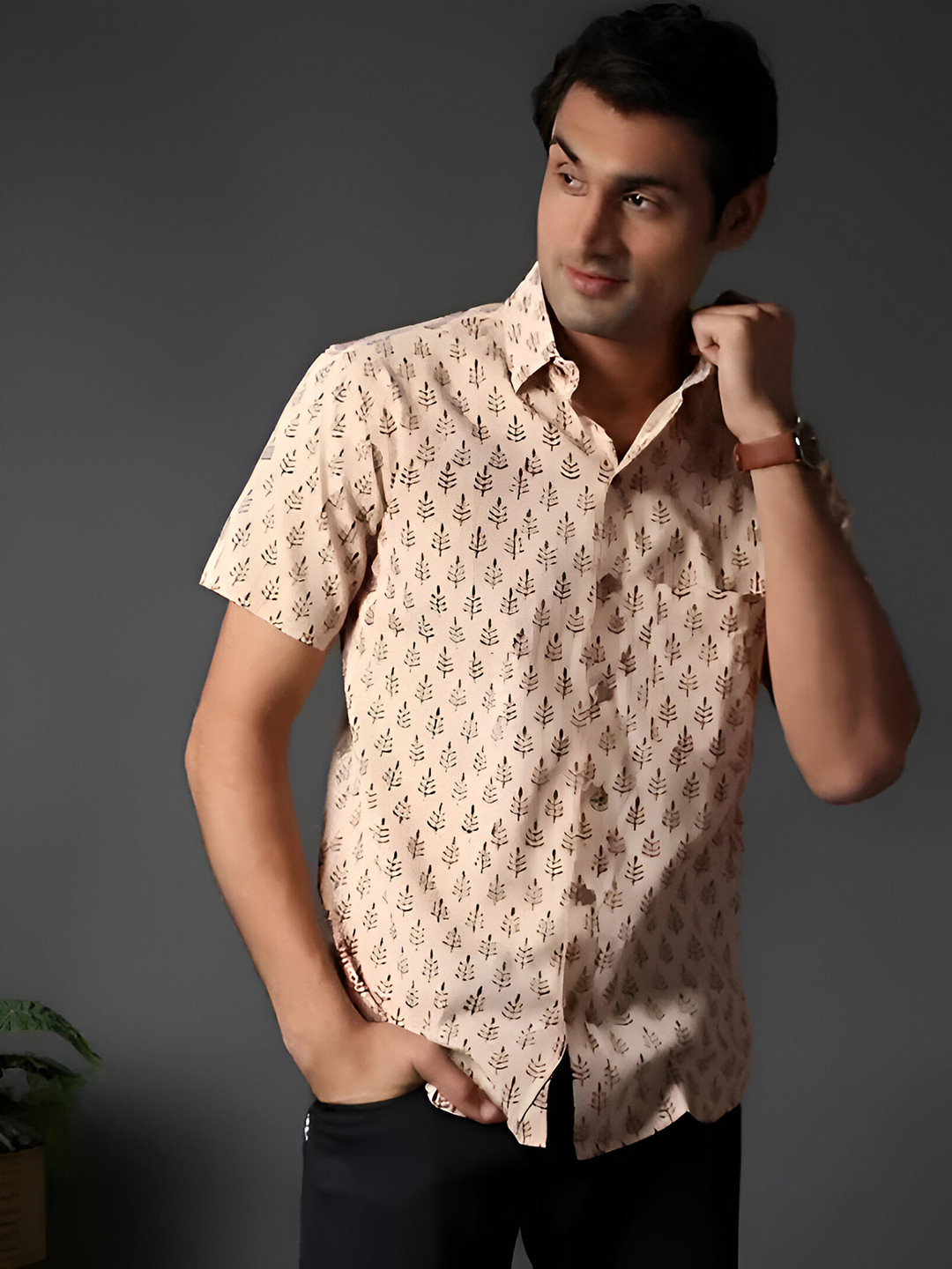 Alankrit Men Floral Printed Casual Shirt
