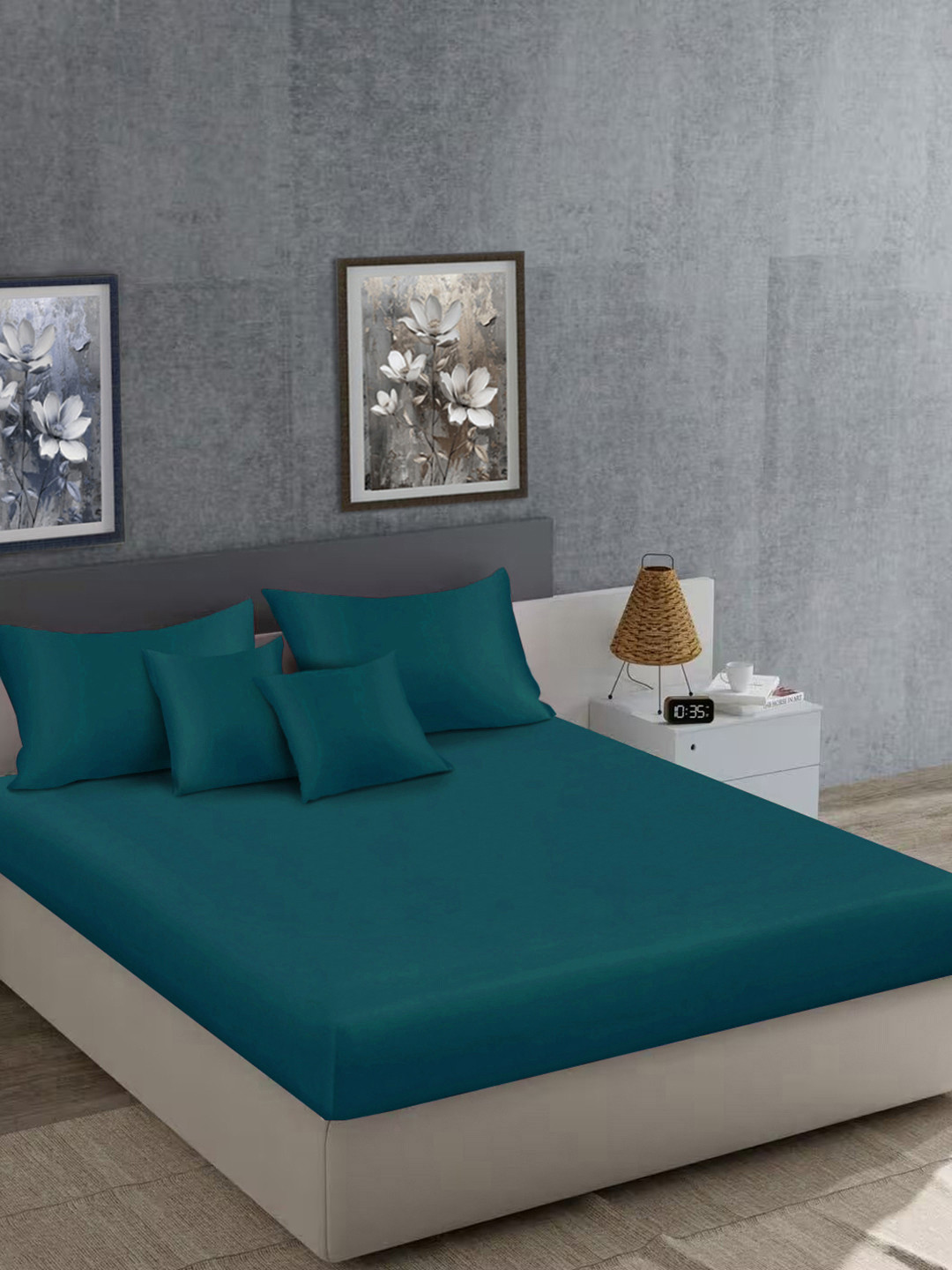 KLOTTHE Turquoise Solid Flat 400 TC Satin King Bedsheet 2 Pillow Covers & 2 Cushion Covers