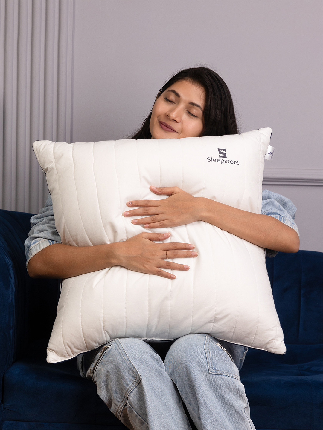 Sleepstore Granules White Quilted 4 Pcs Square Luxury Soft Cushion 24 X 24 Inches