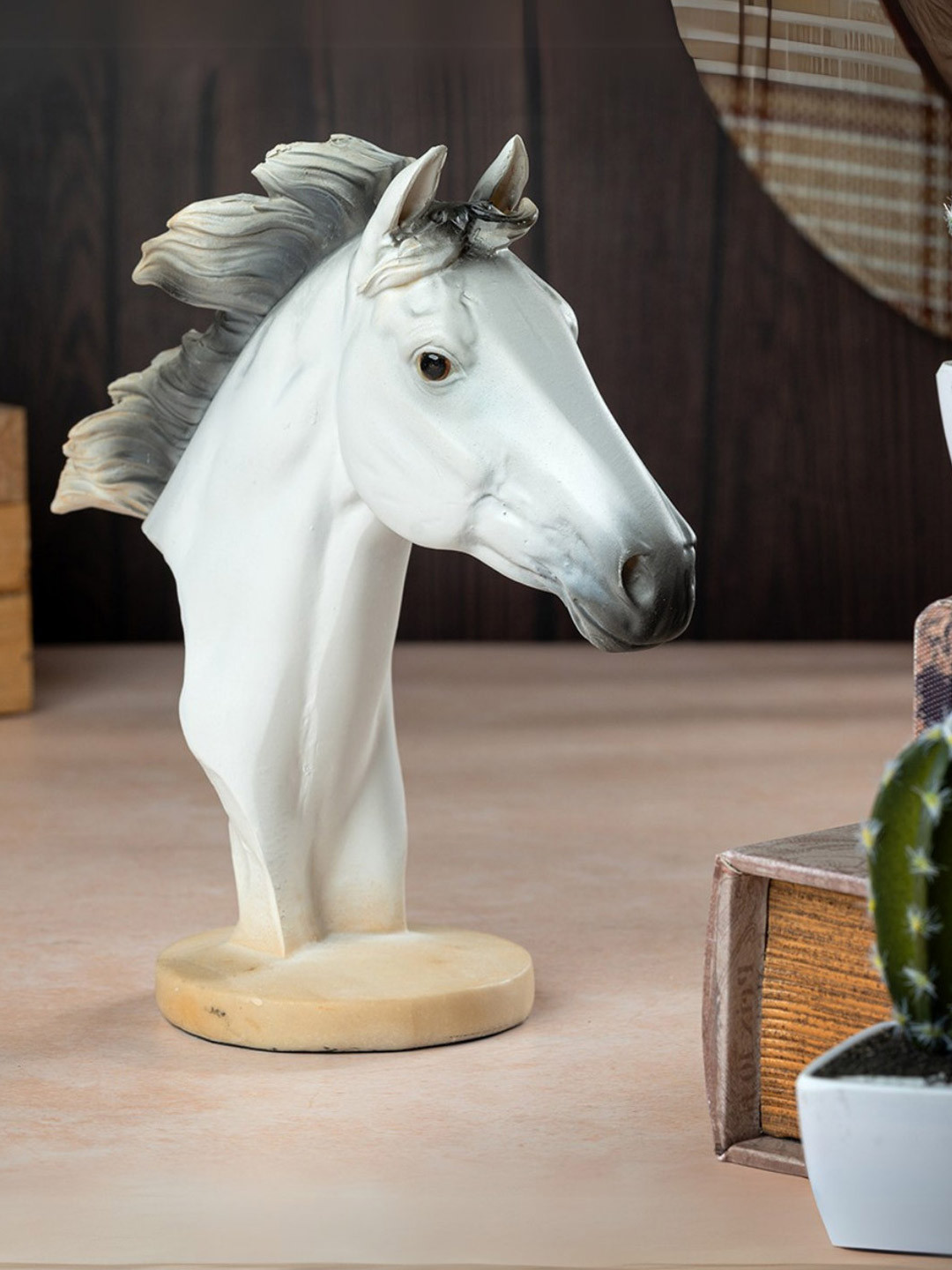 eazy wagon White & Grey Horse face Showpiece