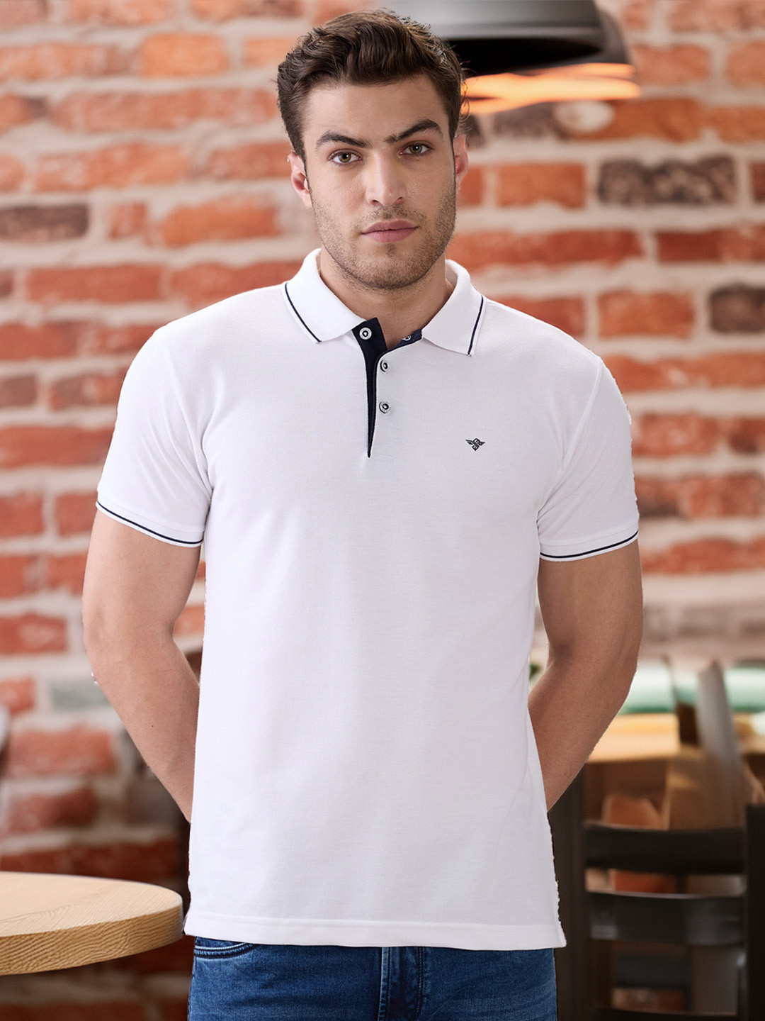 Status Quo Men Brand Logo Print Slim Fit Polo Collar T-shirt