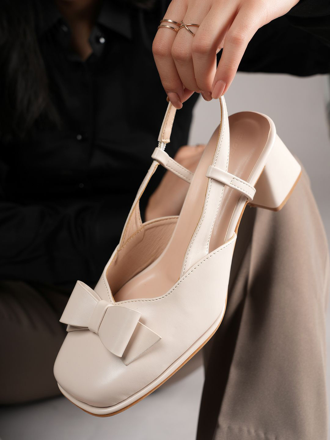 DROP BOLD Women Block Heels Pumps with Bows