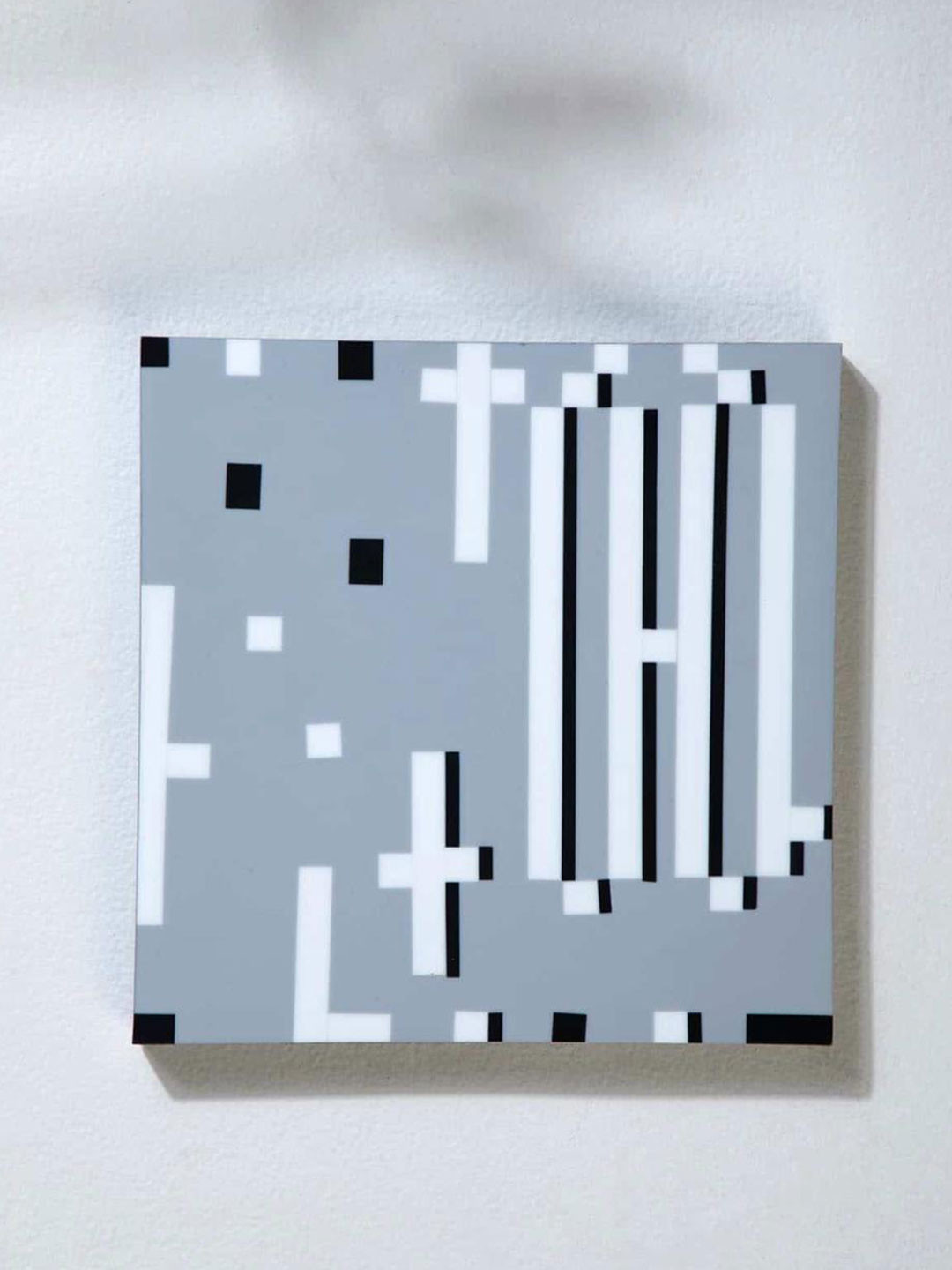 FREEDOM TREE Gyamati Grey & White Printed Wooden Trivet