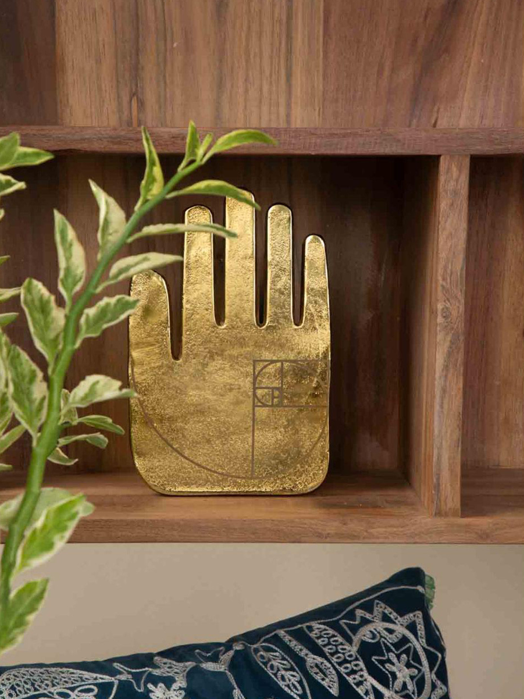 FREEDOM TREE Moon Flower Gold-Toned Printed Metal Trivet