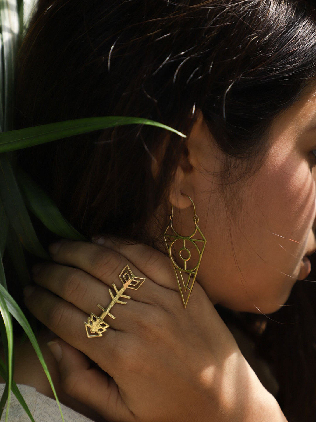 Soul Works Arrow Brass Adjustable Finger Ring