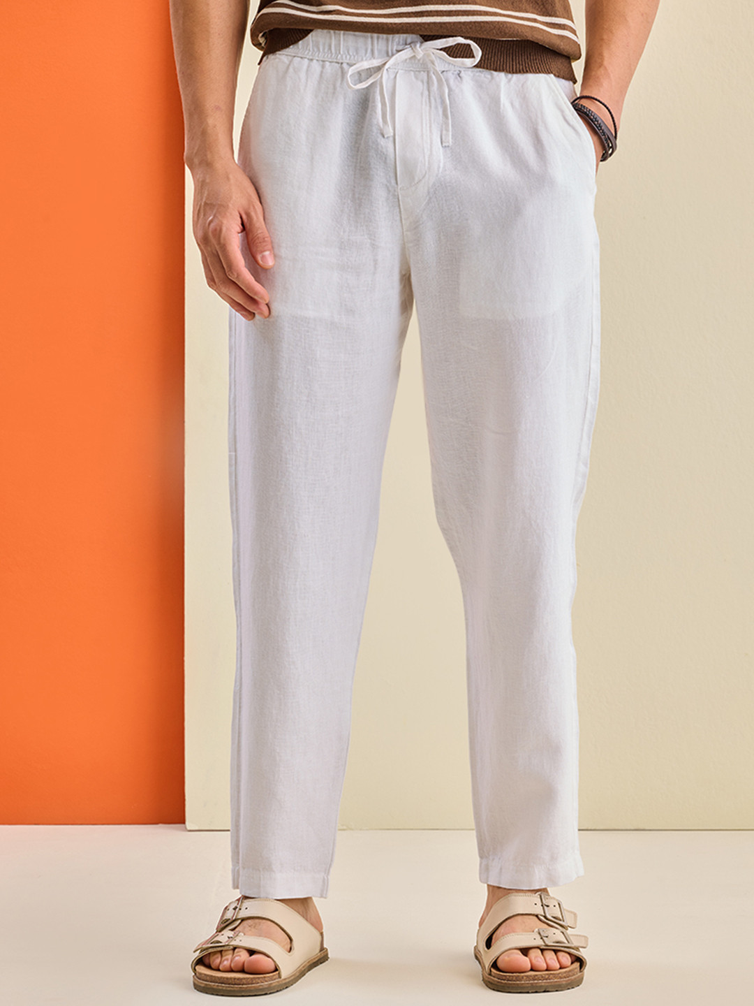 Snitch Men Mid-Rise Relaxed Fit Soft Functional Linen Regular Trouser