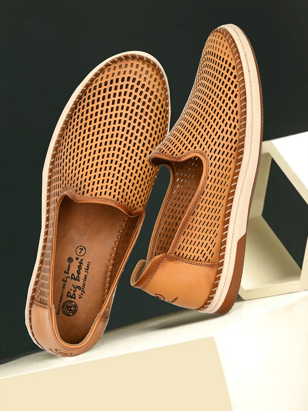 Big Boon Men Orthotic Friendly Round Toe Loafers With Laser Cuts