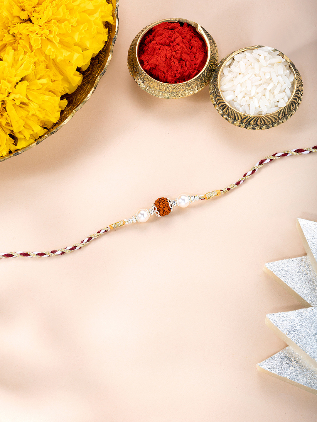 Peora Sterling Silver Rudraksh Beaded Rakhi Gift Set