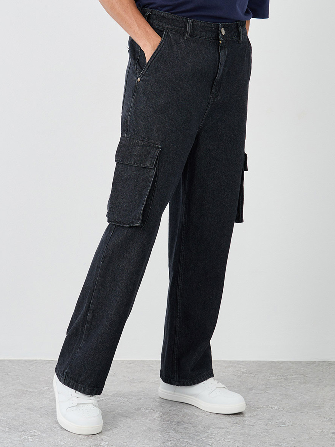 Styli Men Wide Leg Mid-Rise Wide Leg Cotton Cargo Styles Jeans