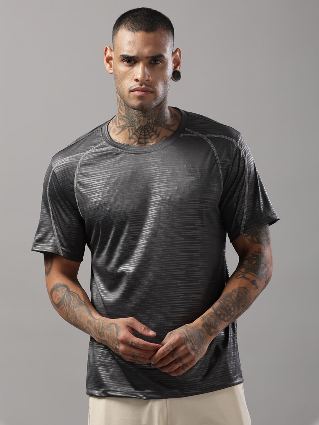 THIRD ELEMENT Emboss Texture Tee