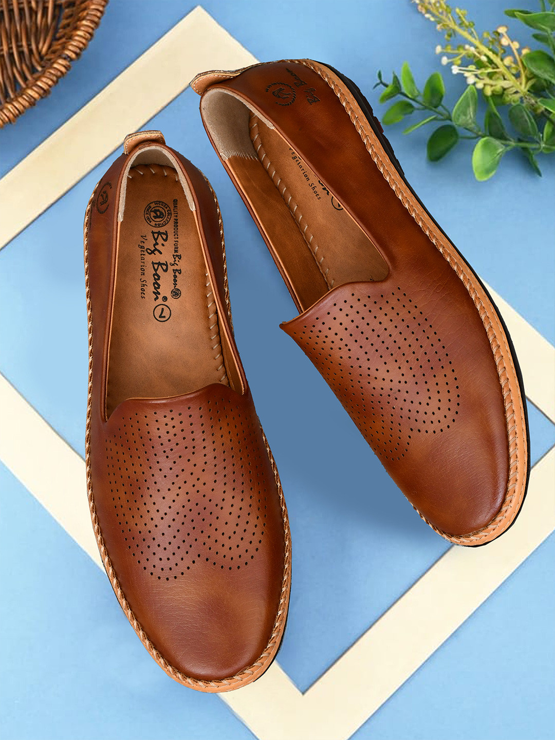 Big Boon Men Laser Cuts Orthotic Friendly Moccasin Loafers