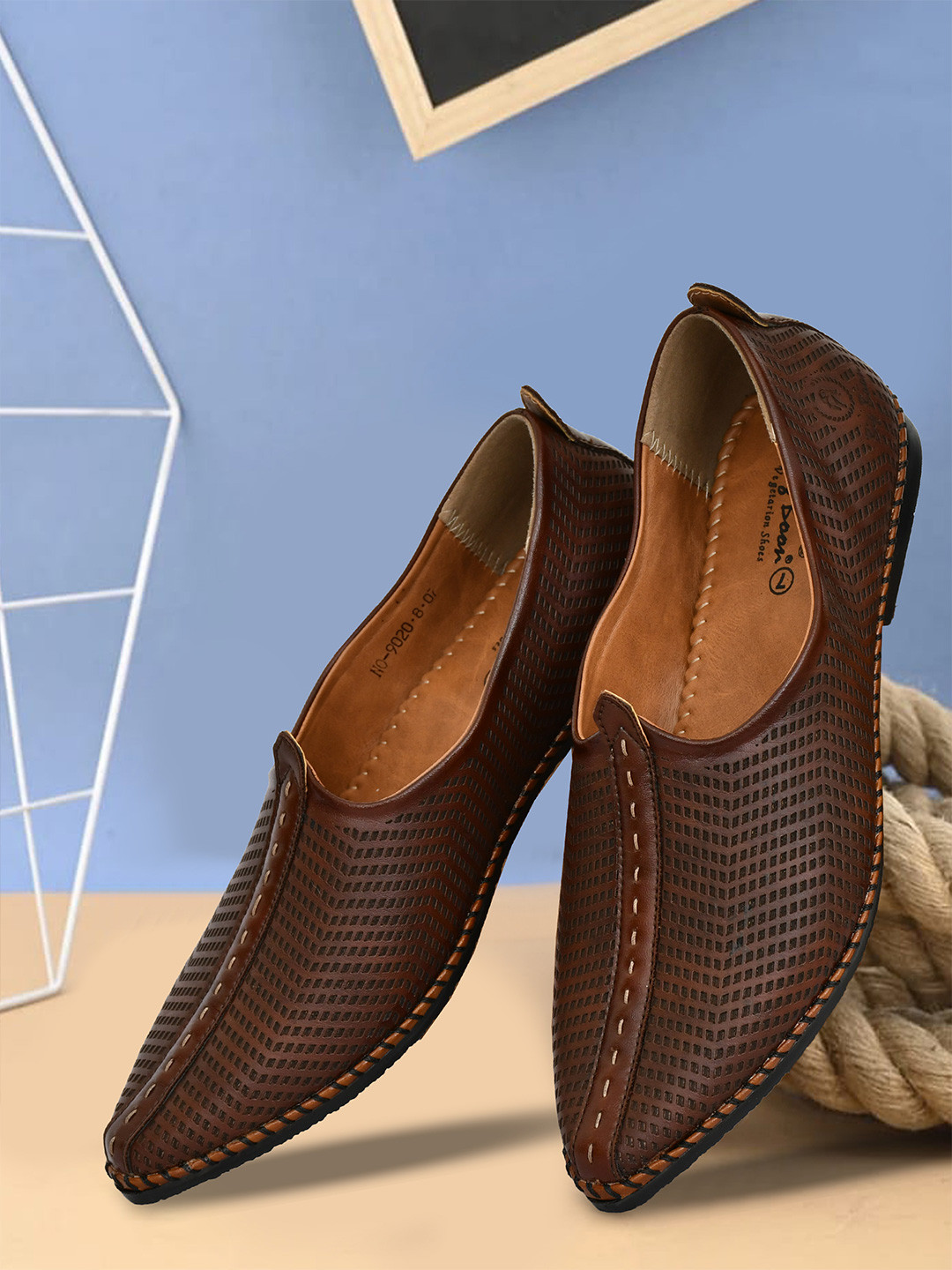 Big Boon Men Slip On Laser Style Ethnic Mojaris