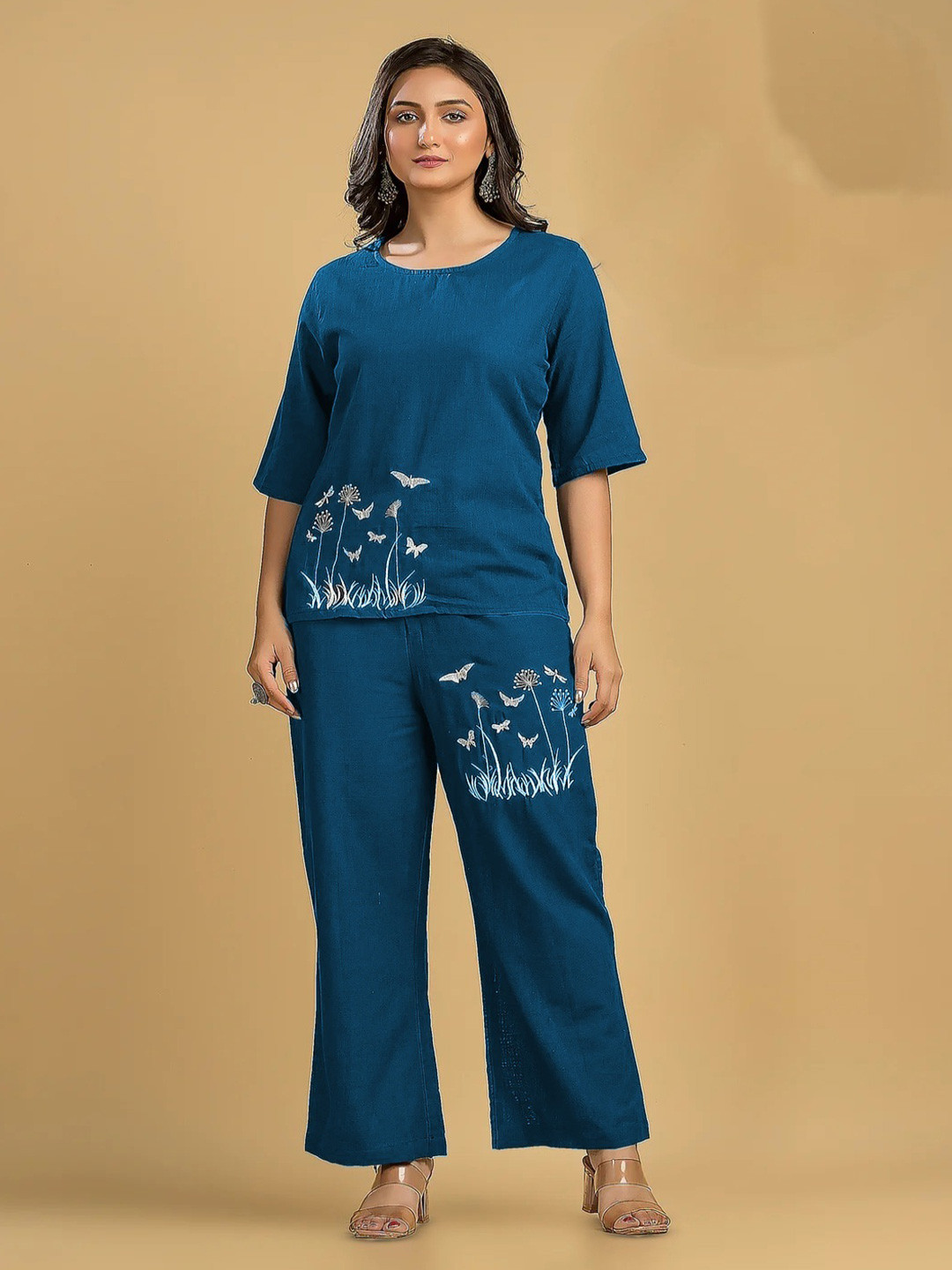 BLUE KART Printed Round Neck Loose Fit Top With Trousers Co-Ords