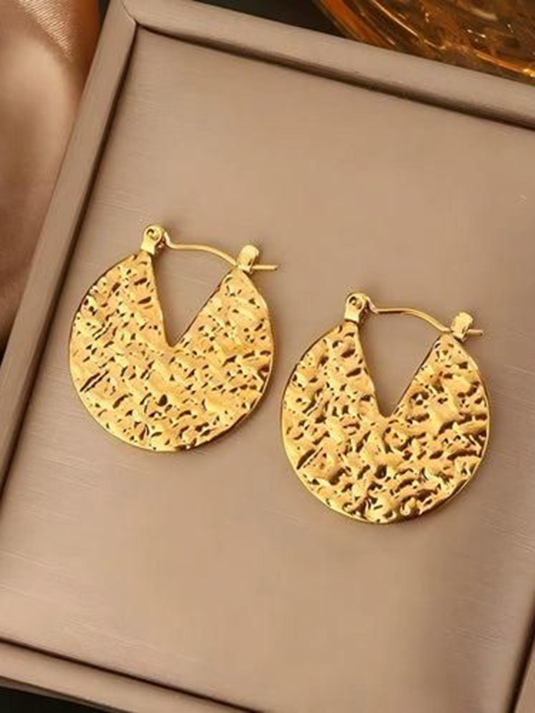 THEPANDASTOREE 18K Gold Plated Textured Disc Hoop Earrings