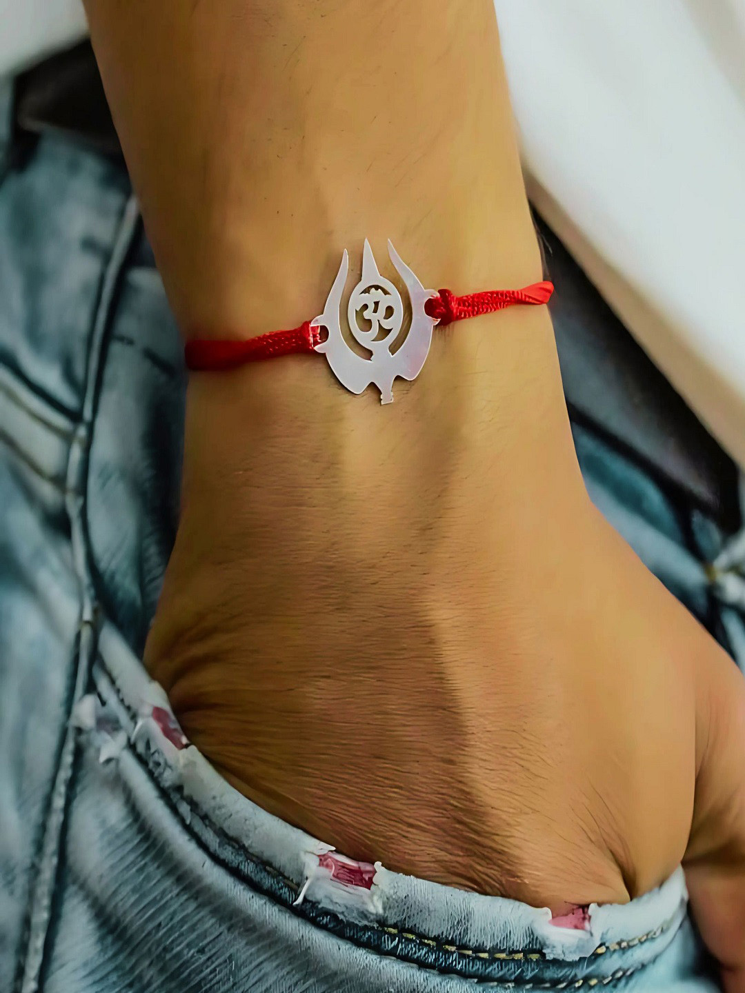 Silver Chest 925 Sterling Silver Thread Rakhi With Roli Chawal & Greeting Card