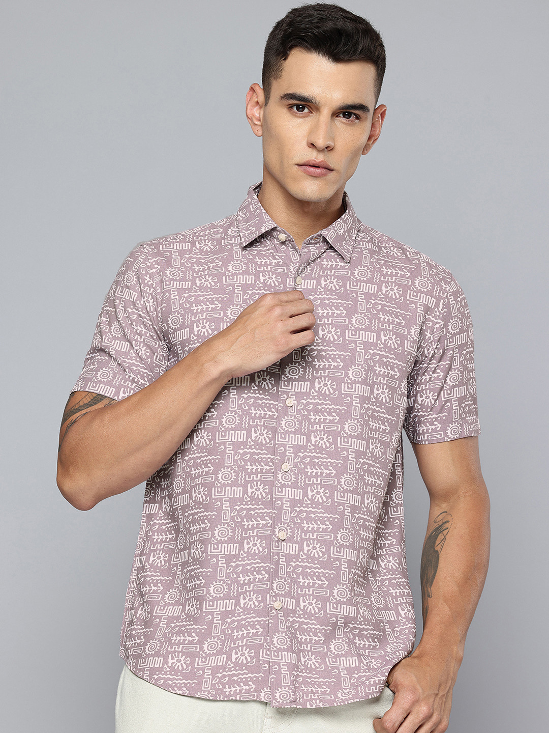 Flying Machine Slim Fit Aztec Printed Casual Shirt