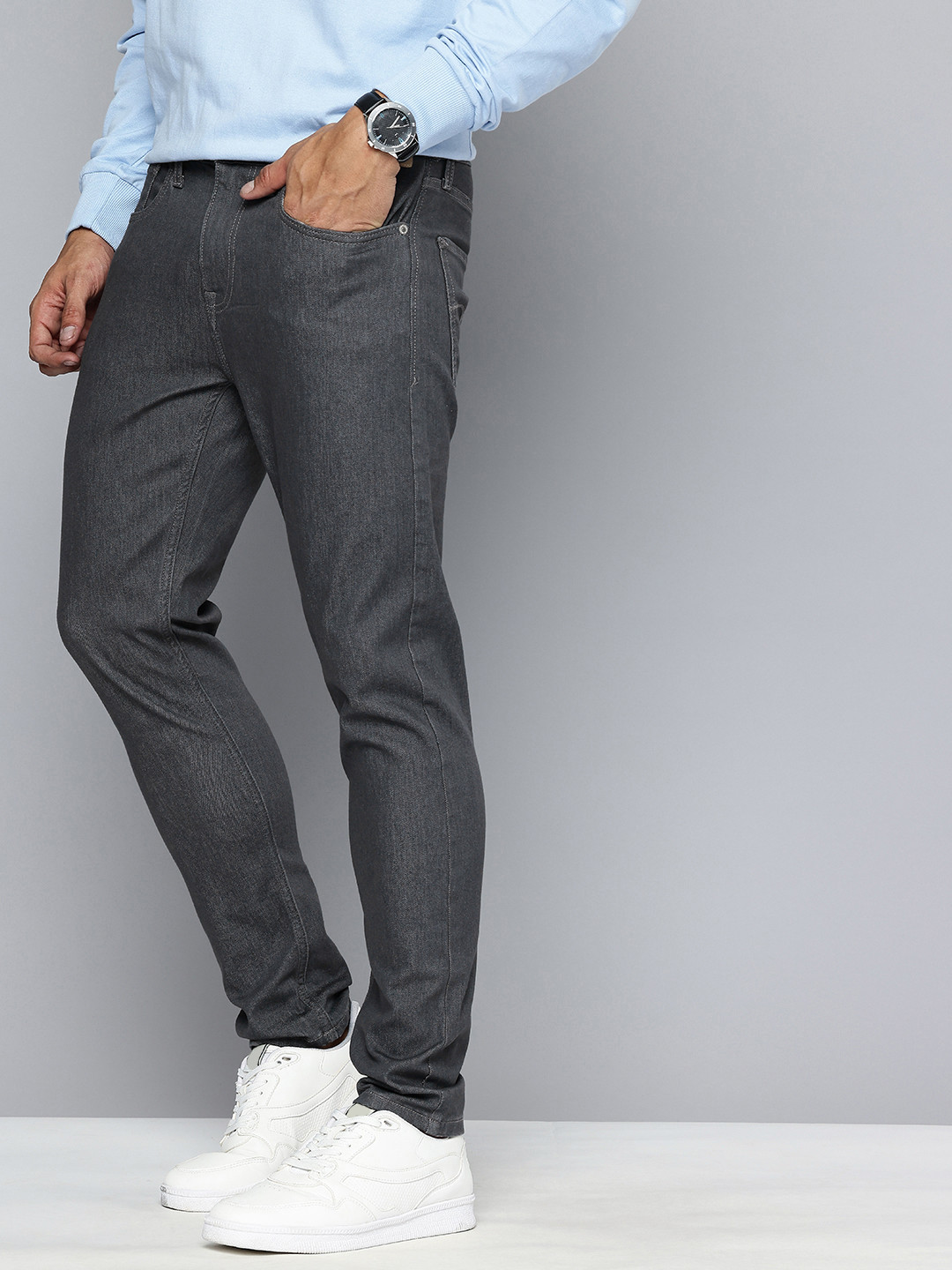 Flying Machine Men F19 Slash Slim Tapered Fit Light Fade Stretchable Jeans