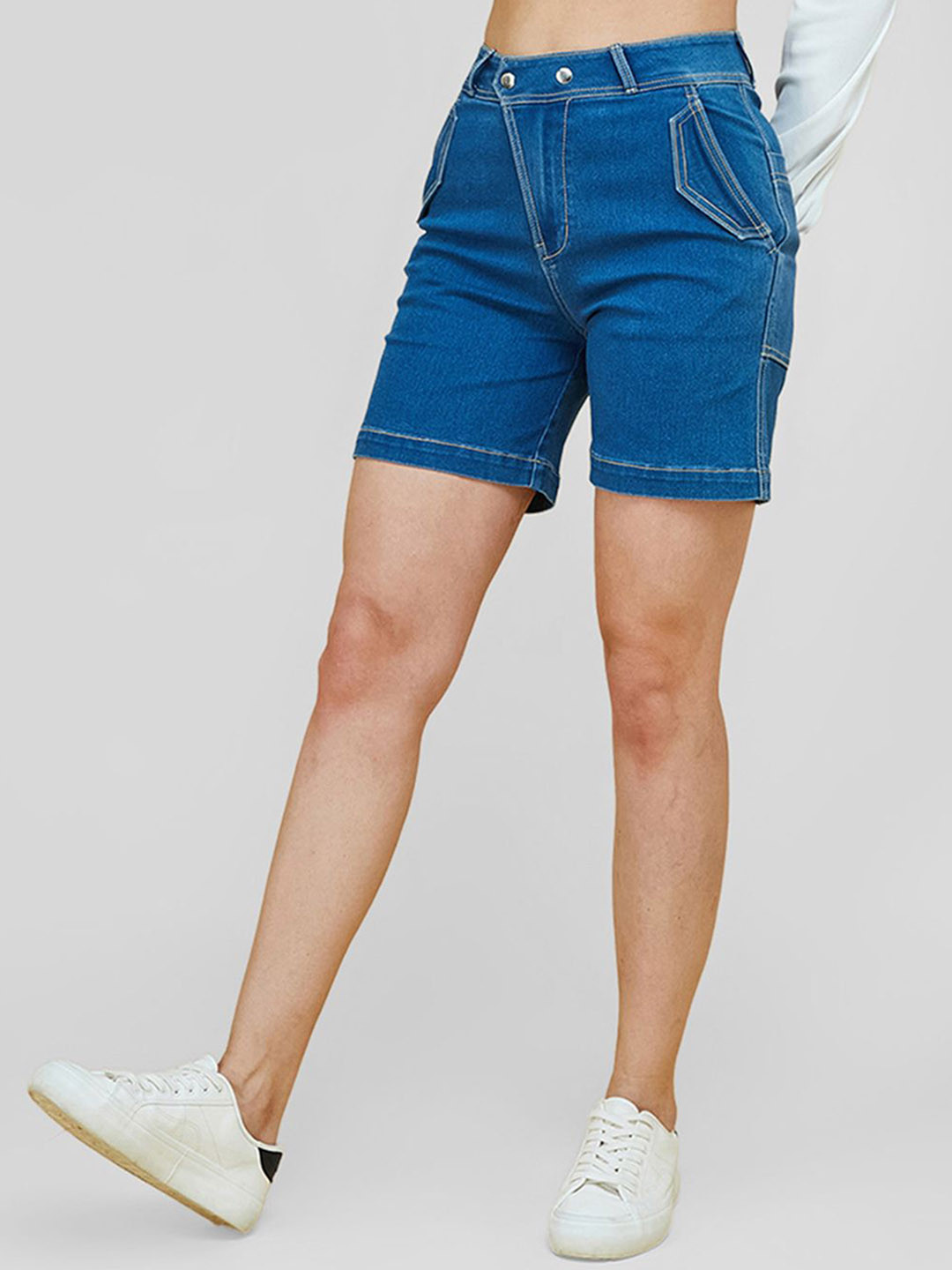Life With Pockets Women Relaxed-Fit Mid-Rise Stretchable Blue Denim Bermuda Shorts