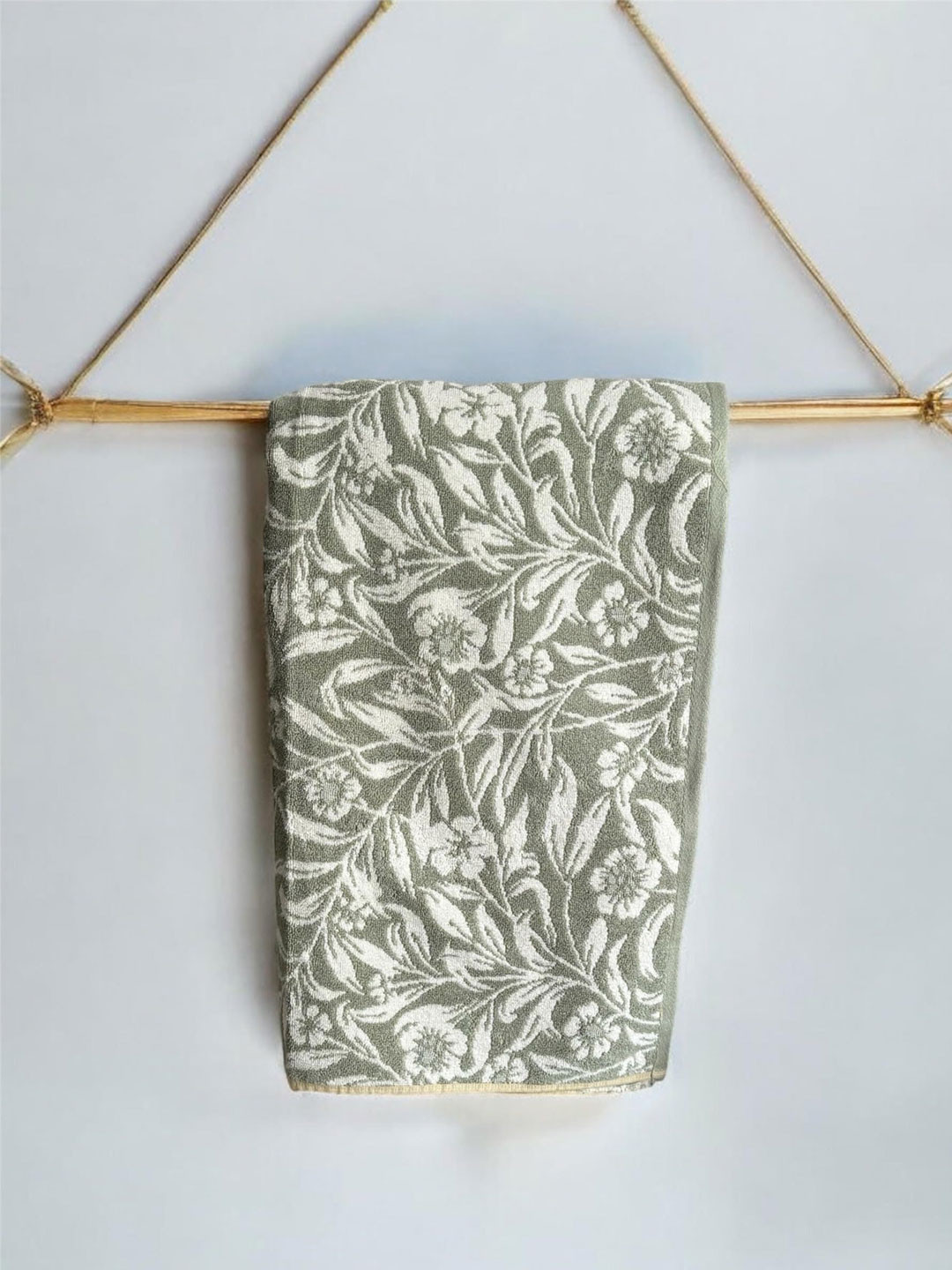 Wee Hours Green Printed Cotton 600 GSM Bath Towel