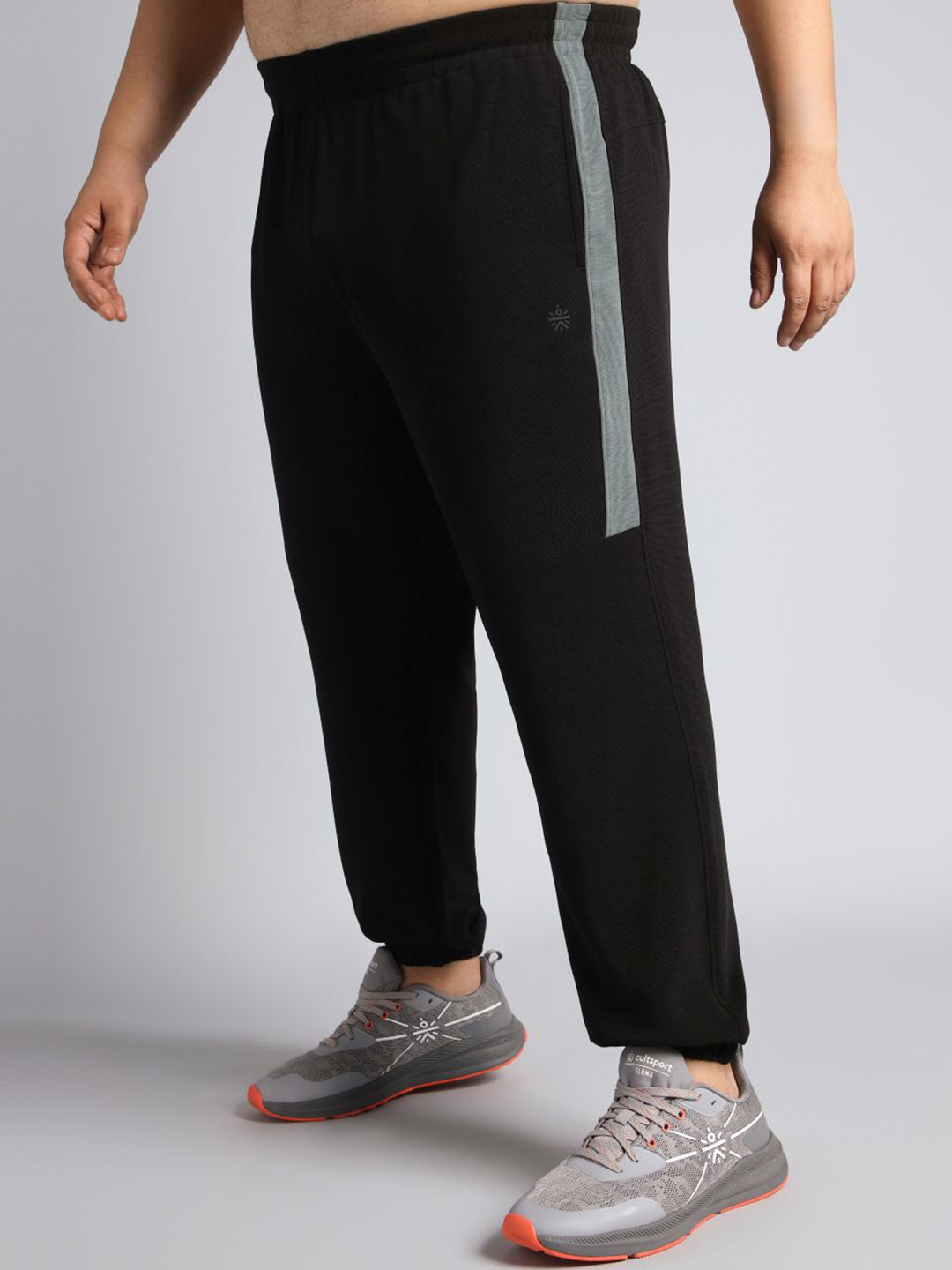 CULT Men Black Plus Size Training Joggers