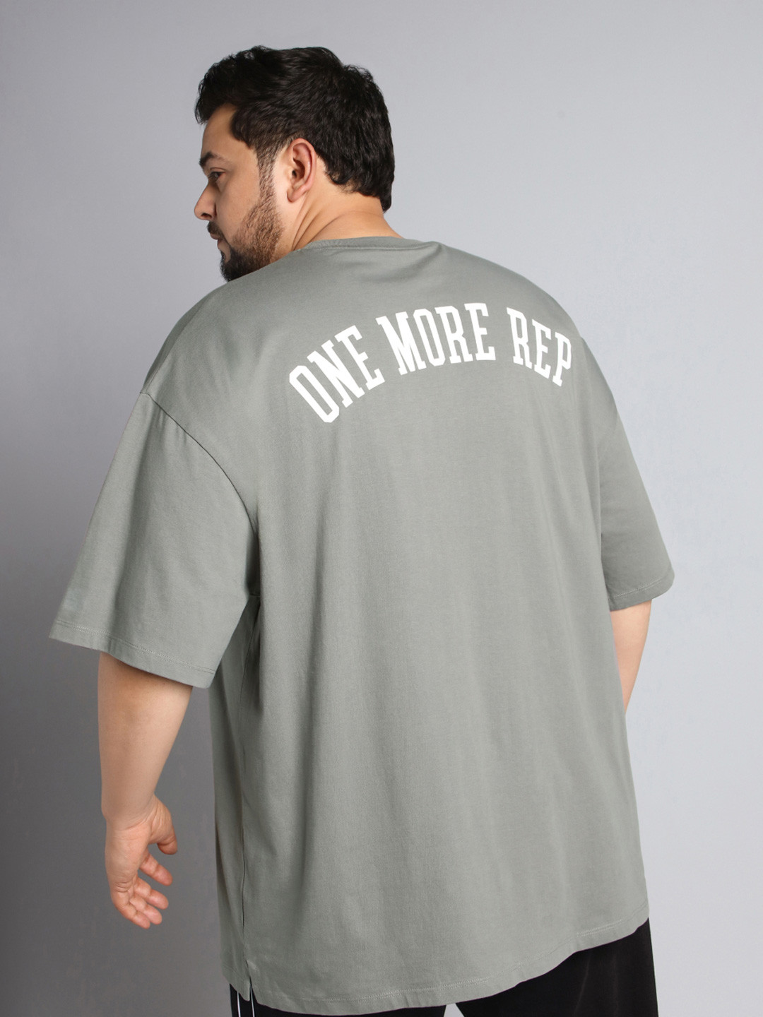 CULT Men Dark Grey One More Rep Graphic Plus Size T-shirt