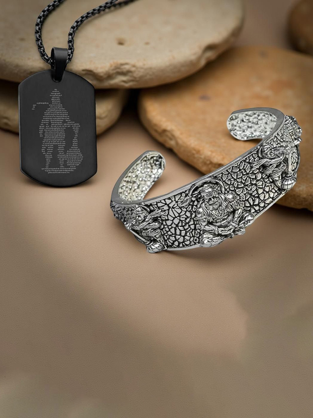 Stylewell 5 Mukhi Hanuman Face Kada Bracelet & Hanuman Chalisa Pendant