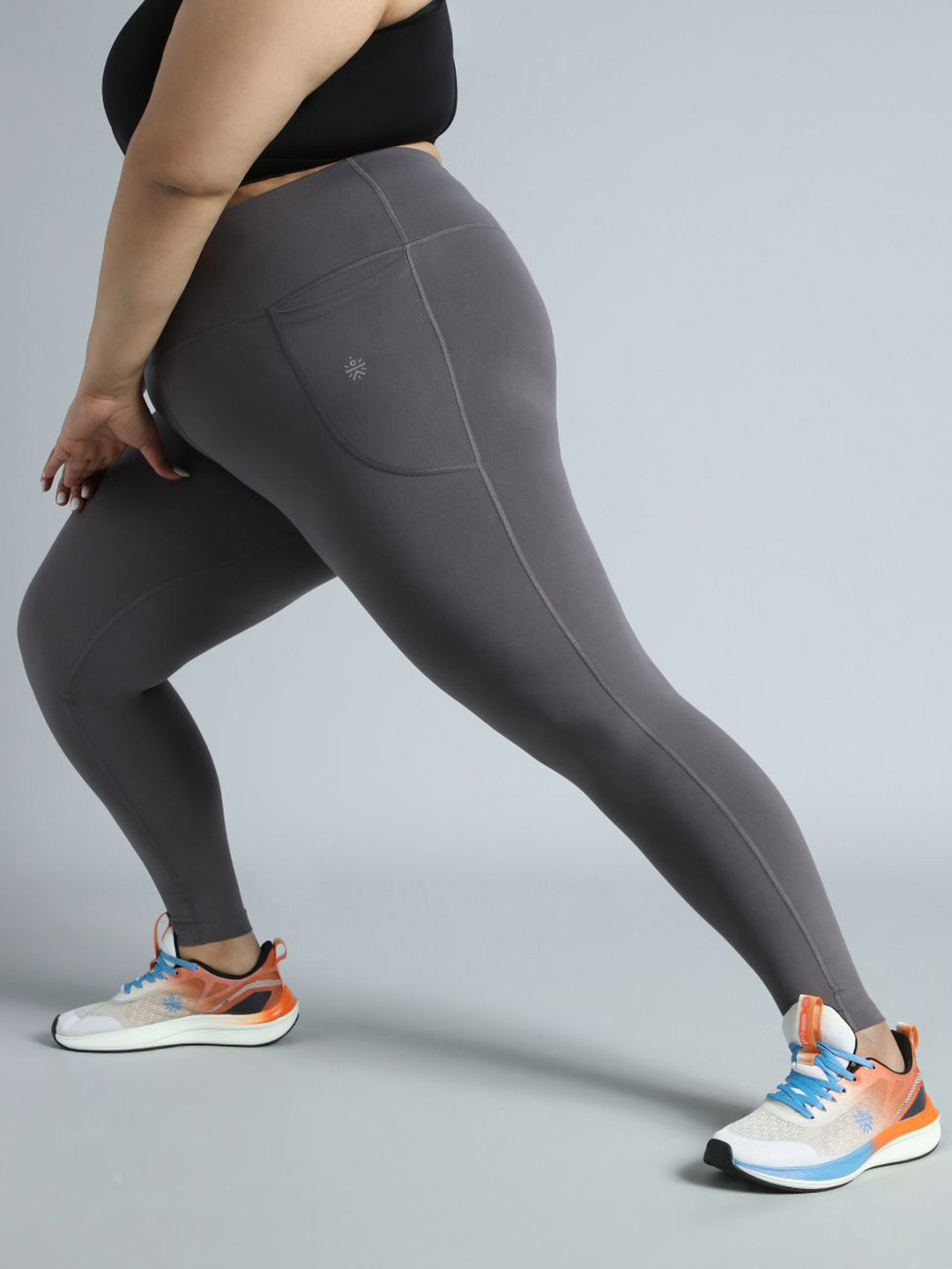 CULT Women Dark Grey Training Essential Plus Size Tights