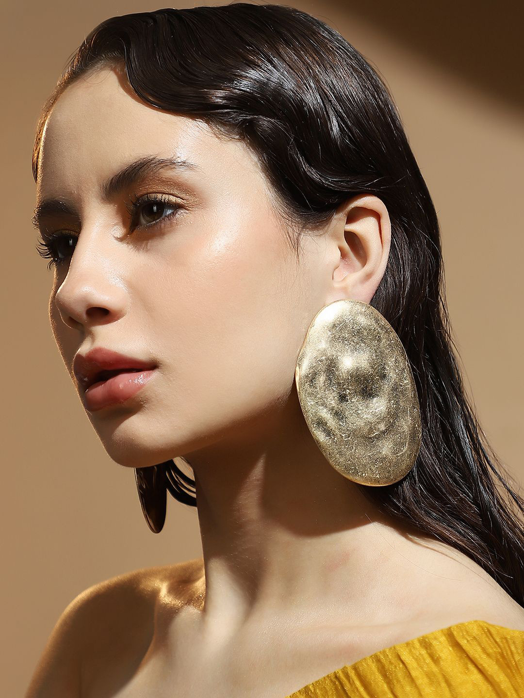 SOHI The Dented Plate Gold-Plated Contemporary Drop Earrings