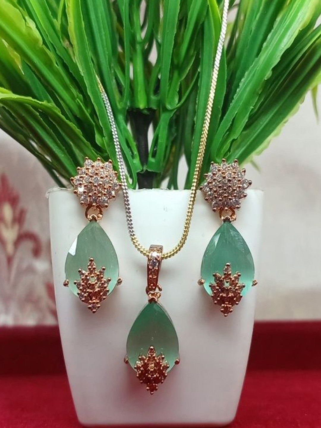 AOLLY Crystal-Studded Jewellery Set