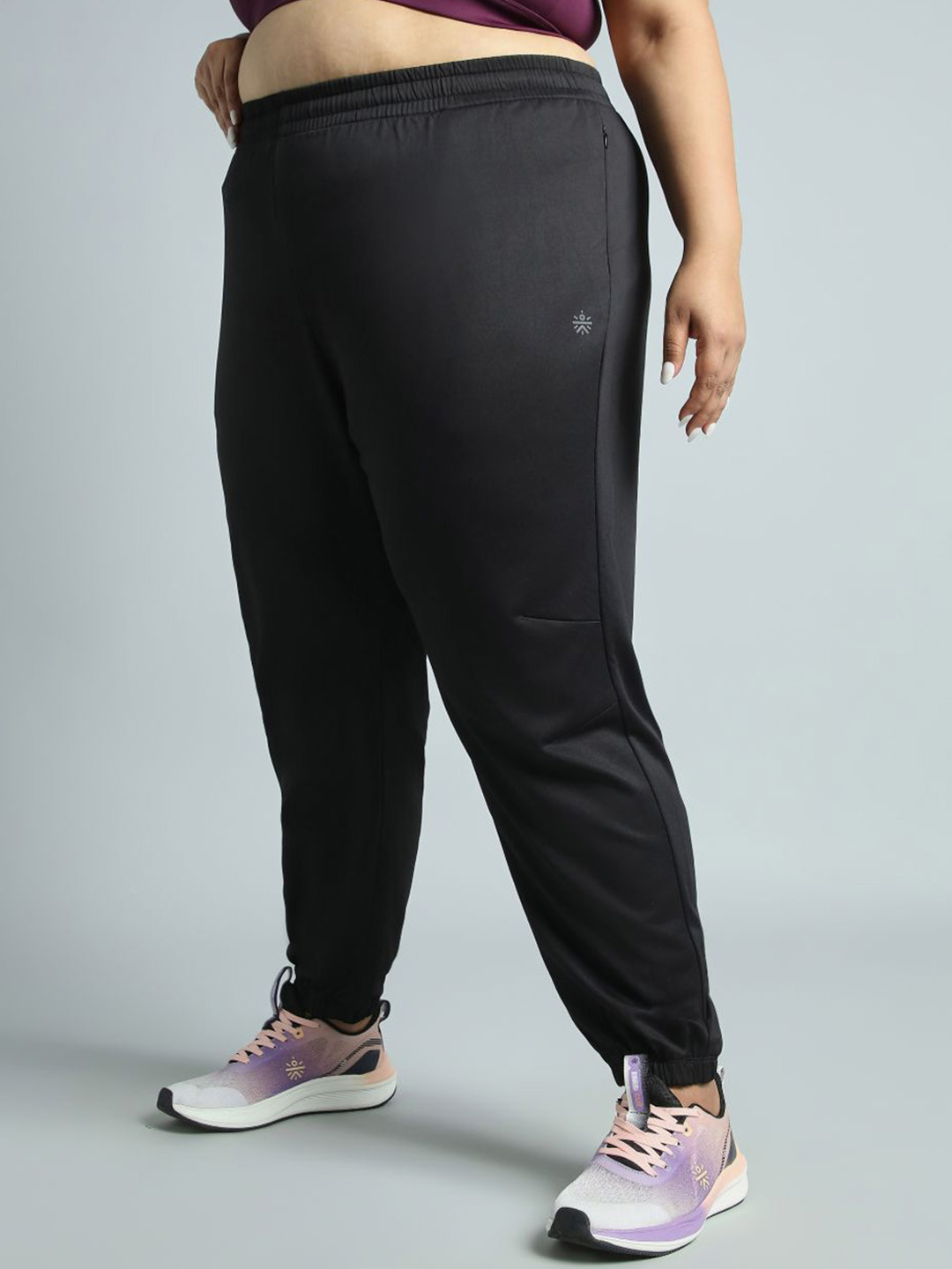 Cult Women Black Everyday Essential Cotton Joggers