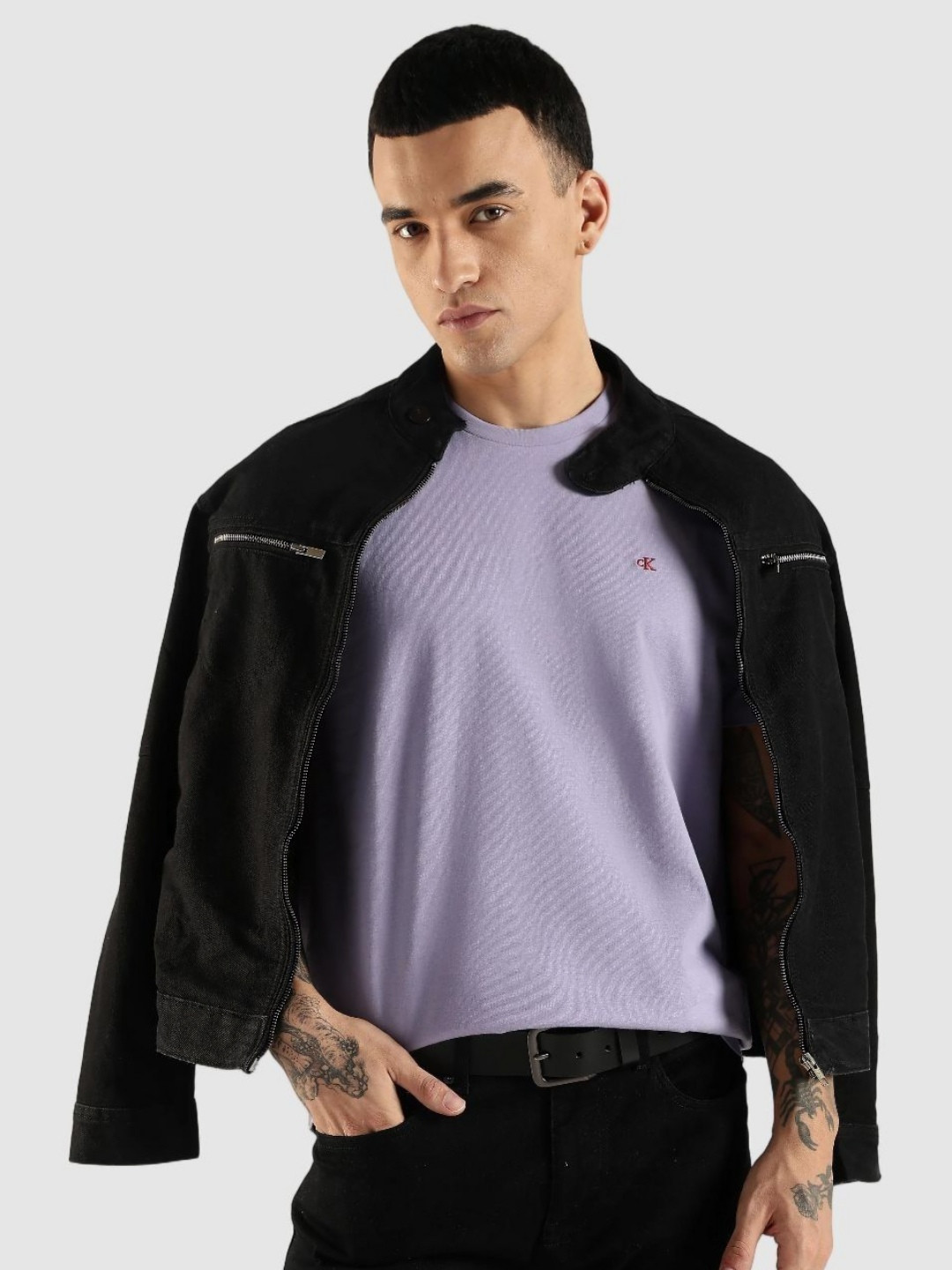 Calvin Klein Jeans Men Aladdin Solid Round Neck Cotton T-shirt