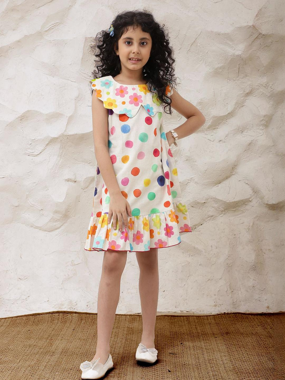 Bugandbees Girls Polka Dots Printed Scalloped Collar Pure Cotton A-Line Dress