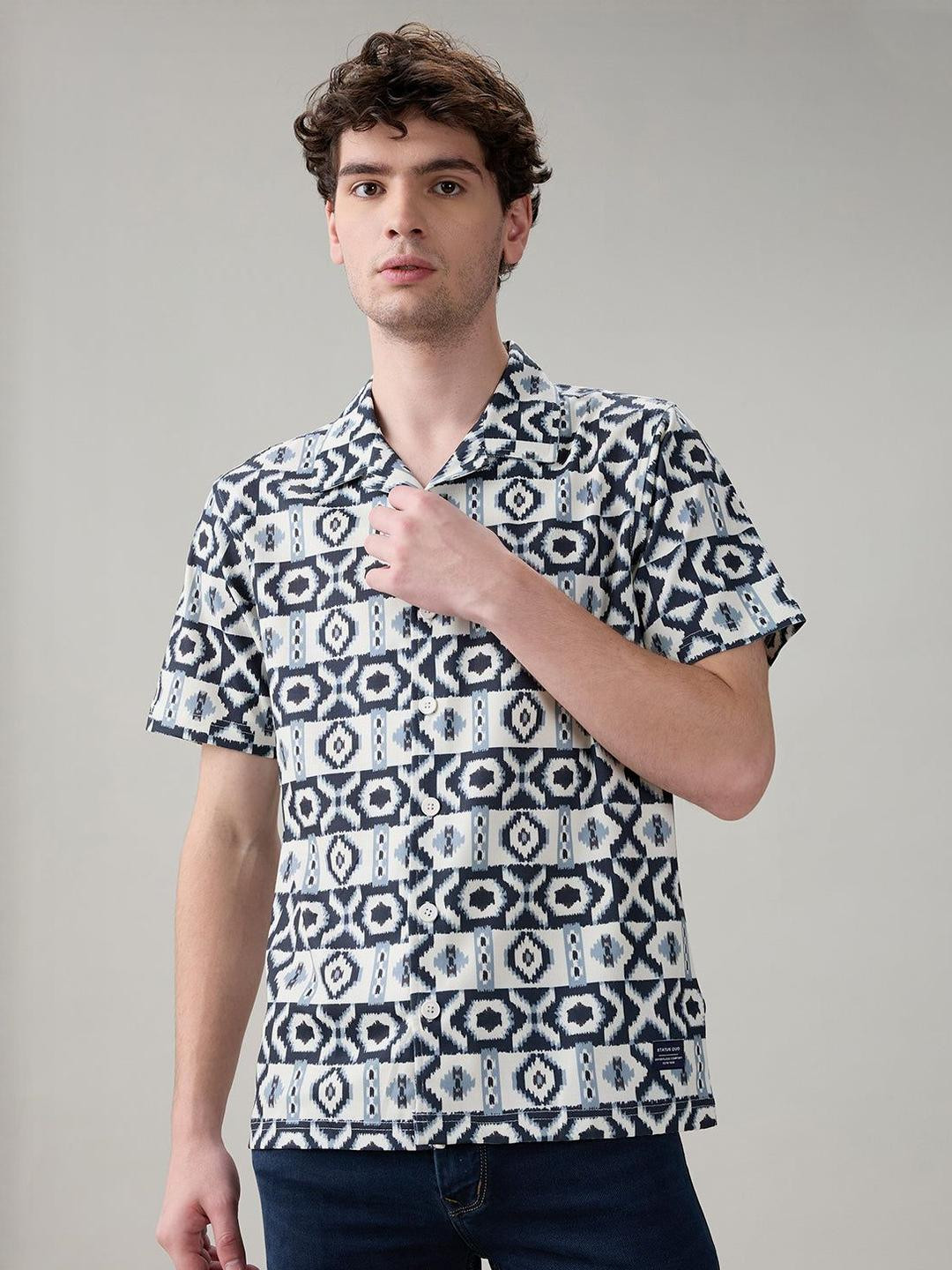 Status Quo Standard Fit Geometric Printed Cuban Collar Wrinkle Free Casual Shirt