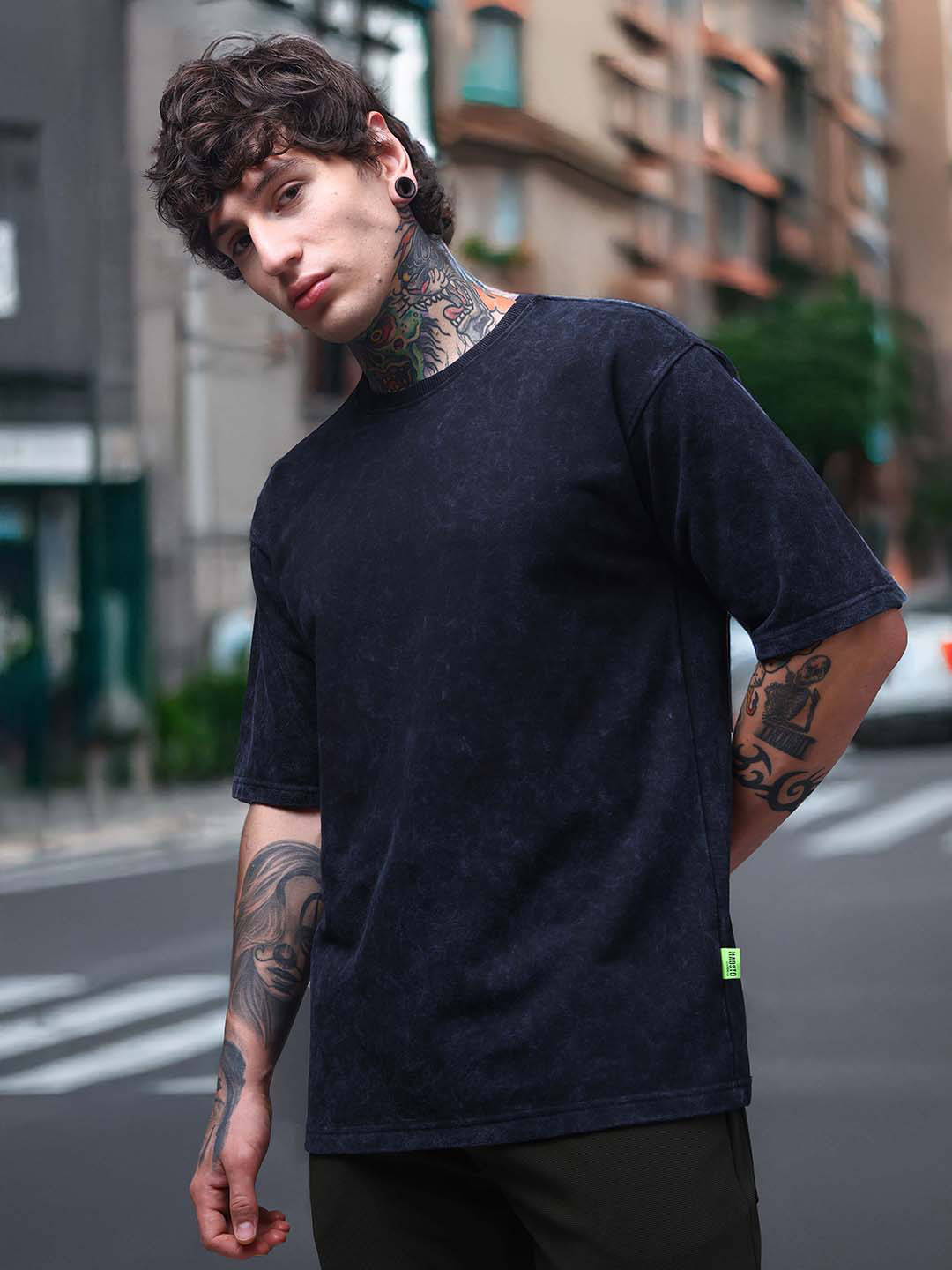 MADSTO Men Oversized Acid Washed Solid Tshirt
