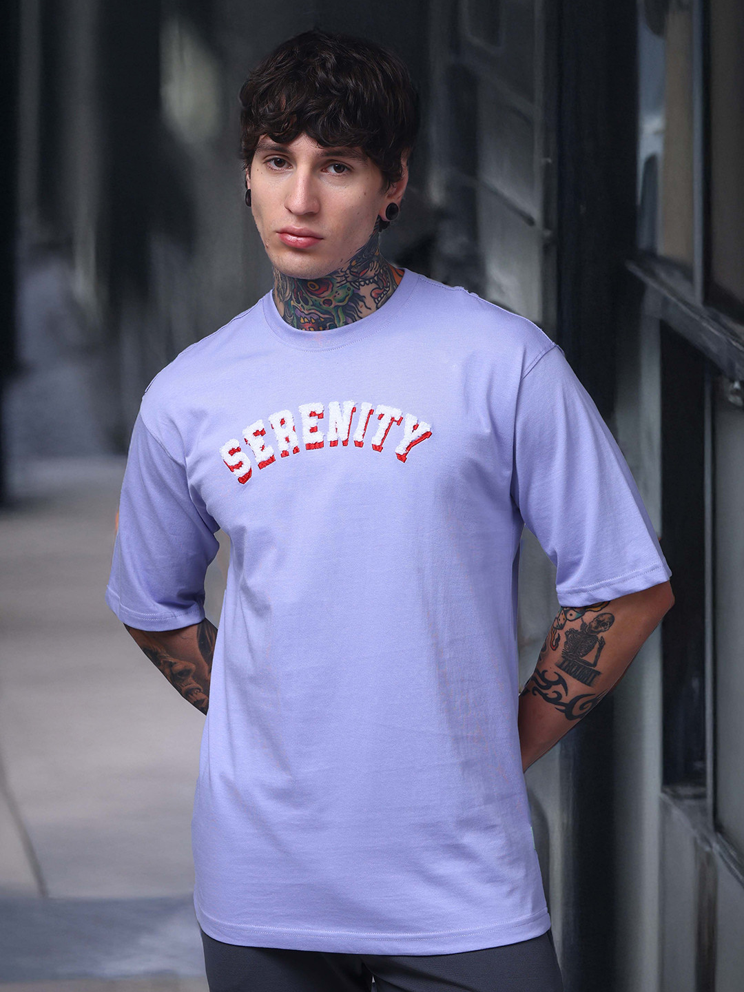 MADSTO Men Oversized Embroided Printed Tshirt