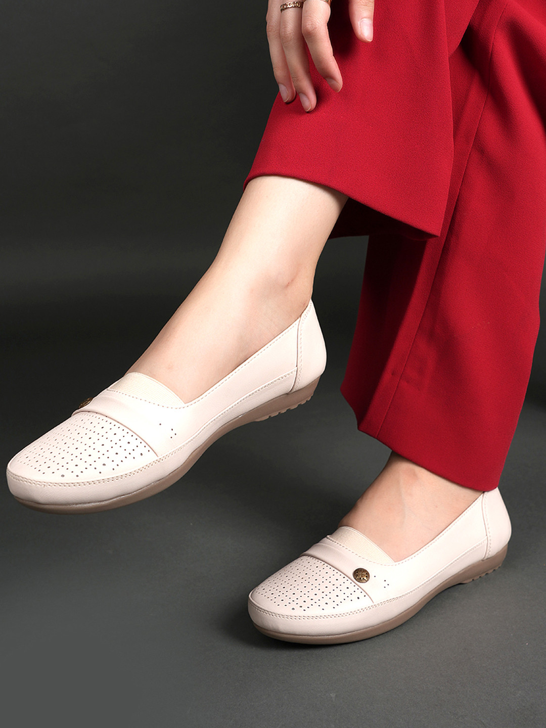DressBerry Women Woven Design Patent Leather Loafers with Laser Cuts