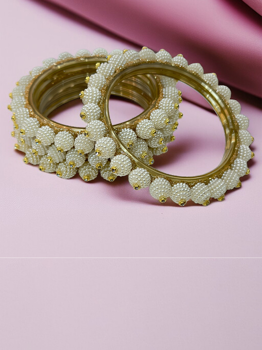 PRIYA KANGAN Pearls Glass Bangle