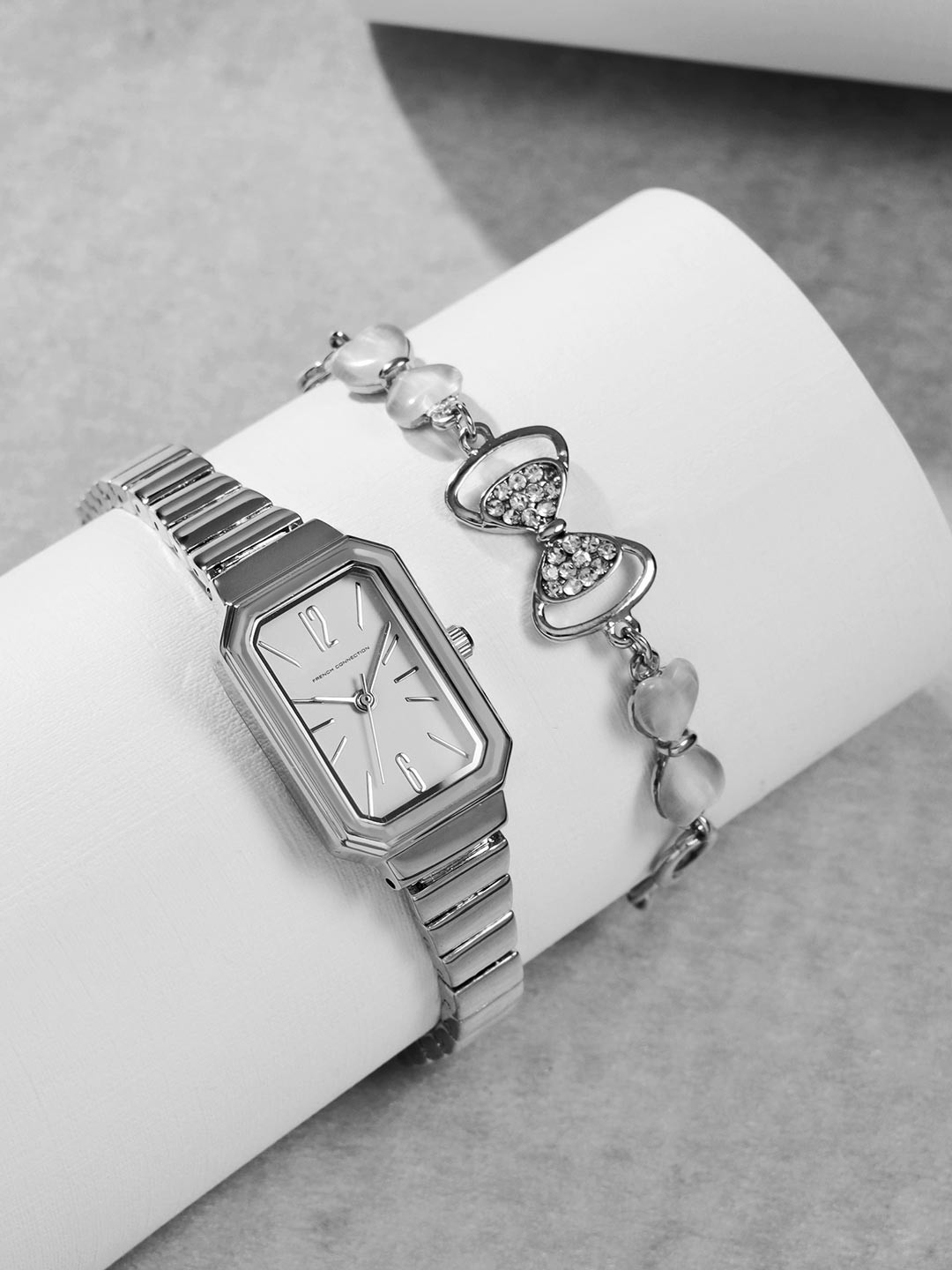 French Connection Women Rectangular Dial Analogue Watch Gift Set FCW18SM