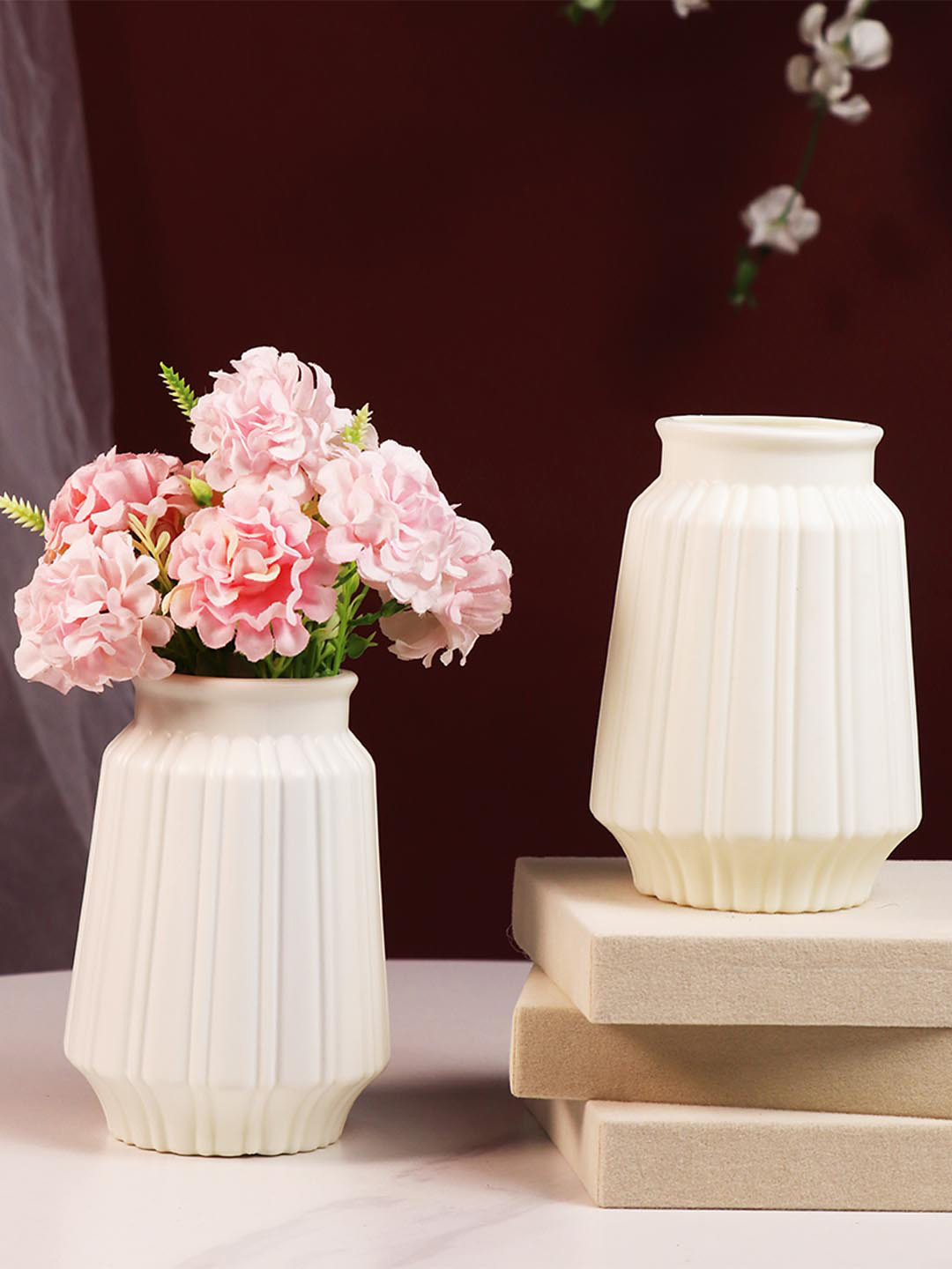 Art Street 2-Pcs White Vertical Fluted Unbreakable Round Flower Vases