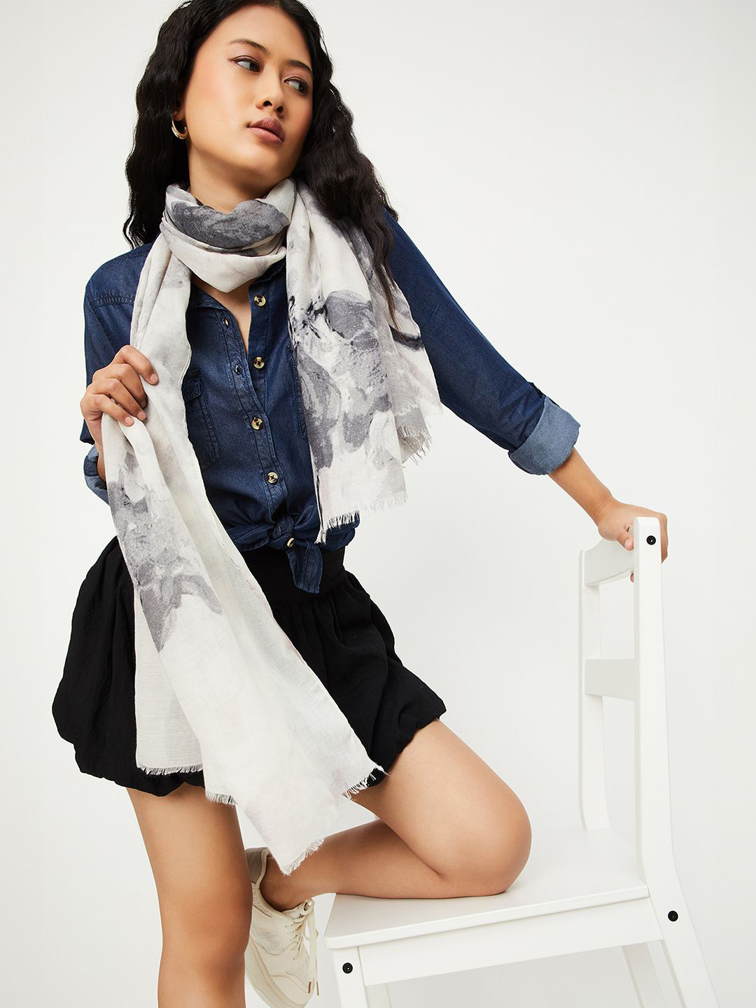 max Women Abstract Printed Stole With Frayed