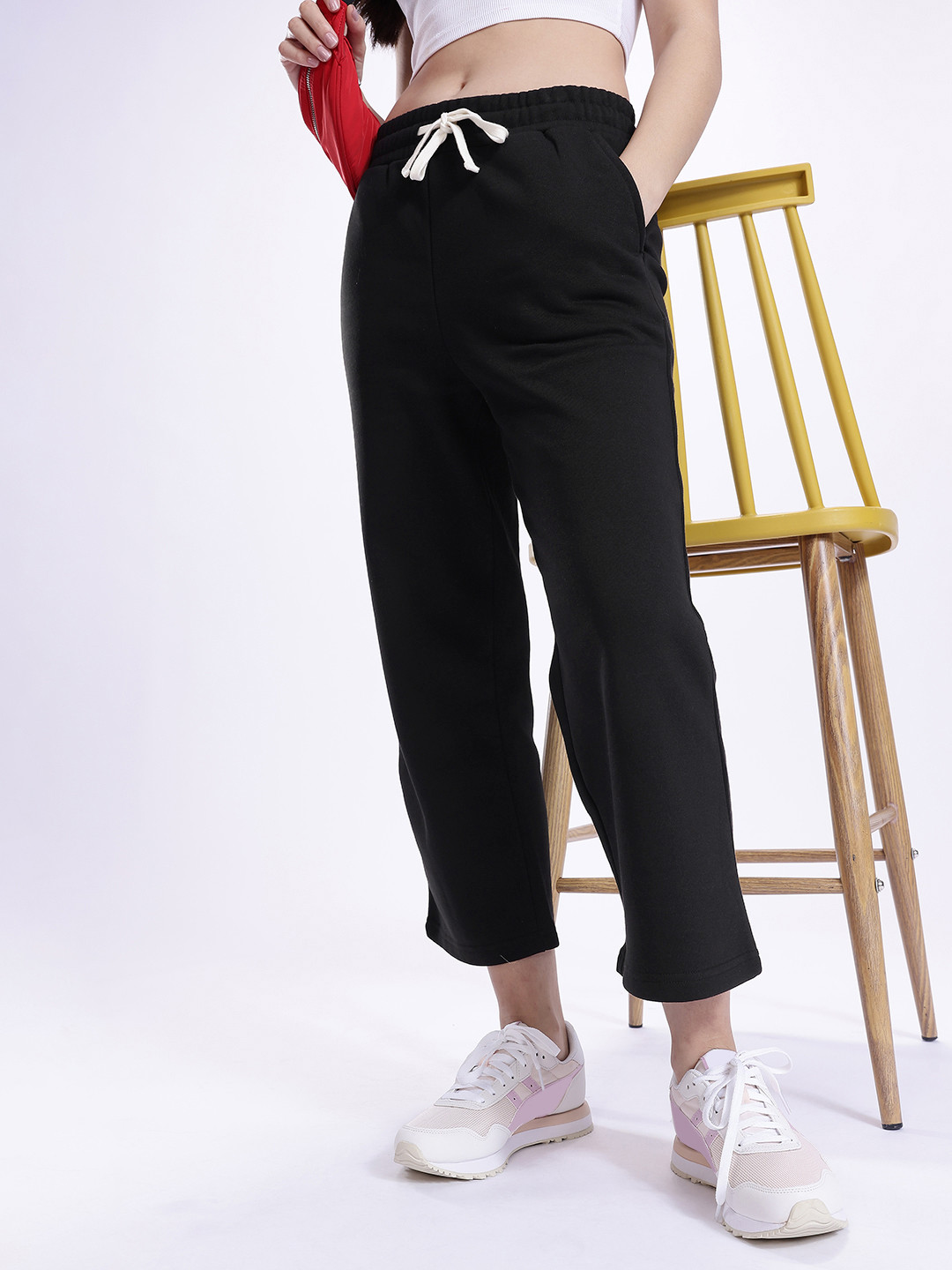 Kook N Keech Women Cropped Track Pant
