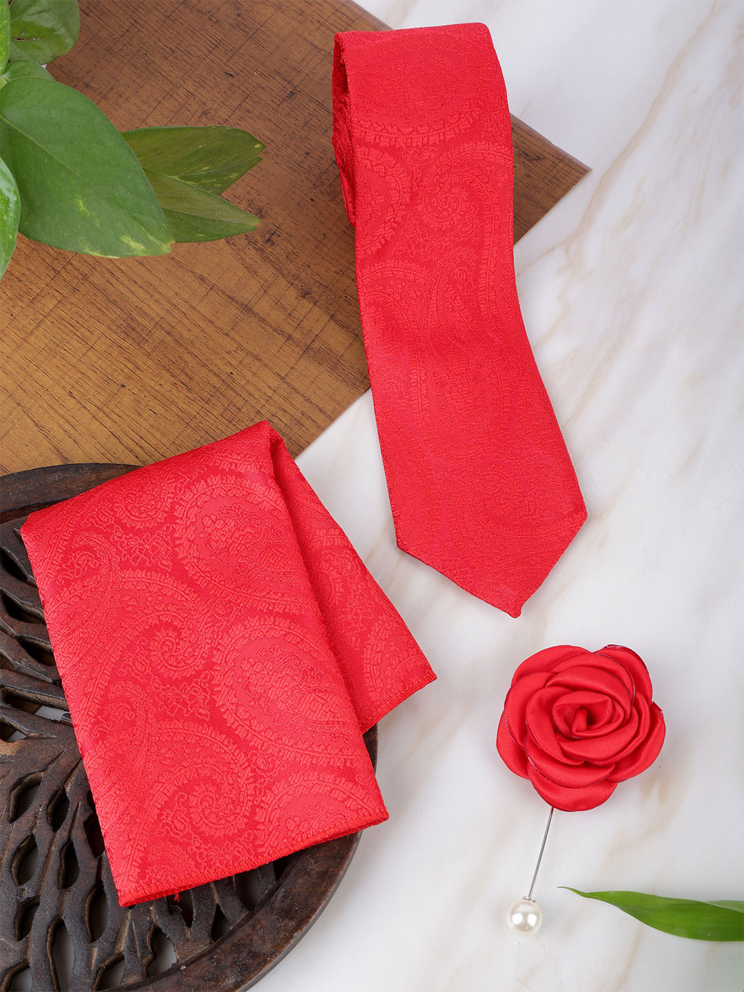 ELLIS Men Accessory Gift Set of Tie Set with Pocket Square & Flower Pin