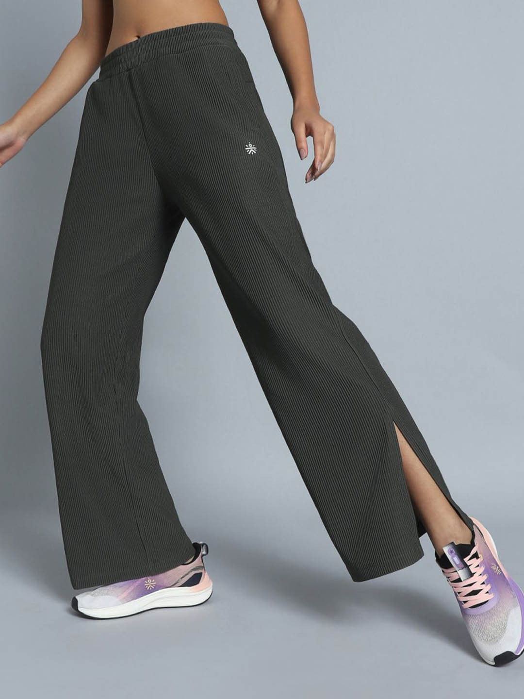 CULT Women Grey Move it Highwaist Trackpants