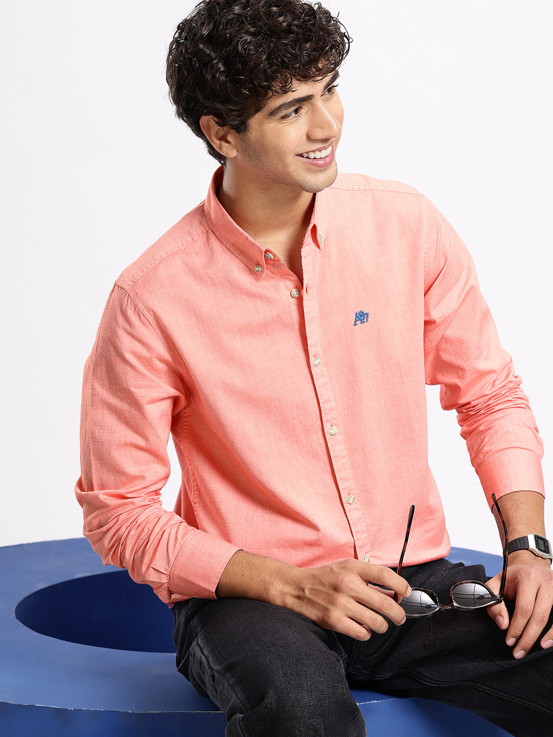 Aeropostale Men Premium Button Down Collar Pure Cotton Casual Shirt