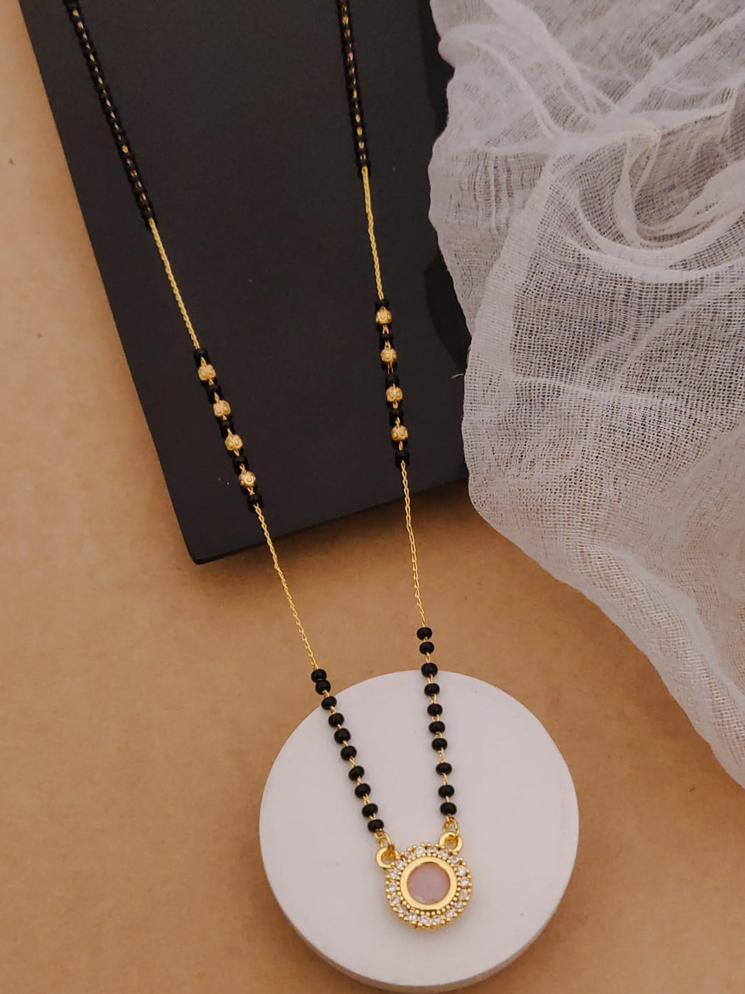 VESTURE KNOT Gold-Plated Golden American Diamond Mangalsutra