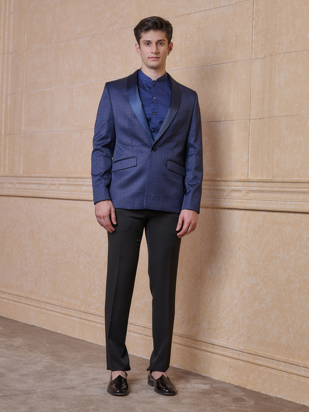 Tasva Blazer& Shirt With Trousers