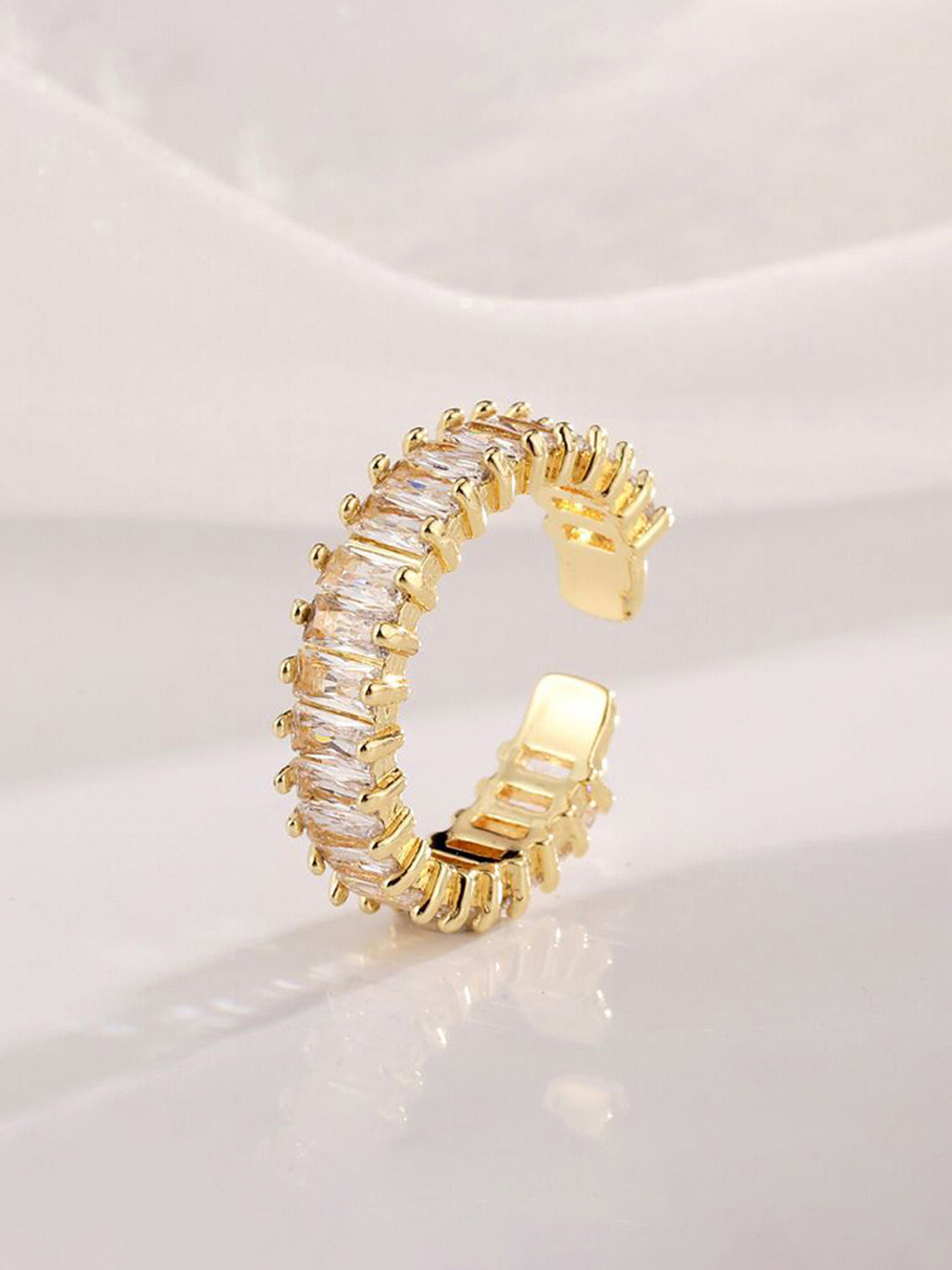 Jewels Galaxy Stainless Steel Gold-Plated Quartz Crystals-Studded Finger Ring