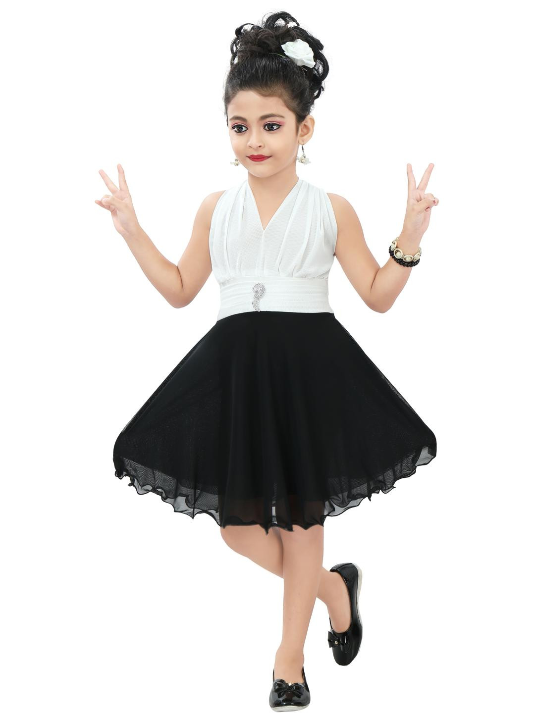 CHANDRIKA Chandrika Girls Midi/Knee Length Partywear Dress (White, Sleeveless)