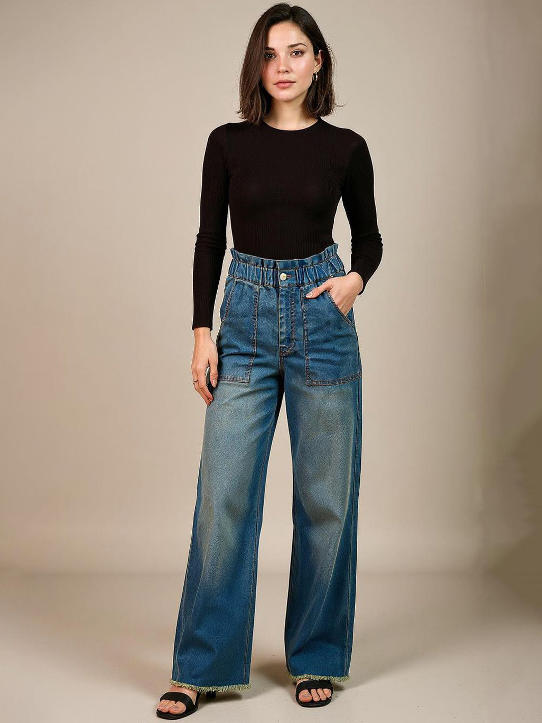 ZUMMER Women Straight Fit High-Rise Light Fade Stretchable Jeans